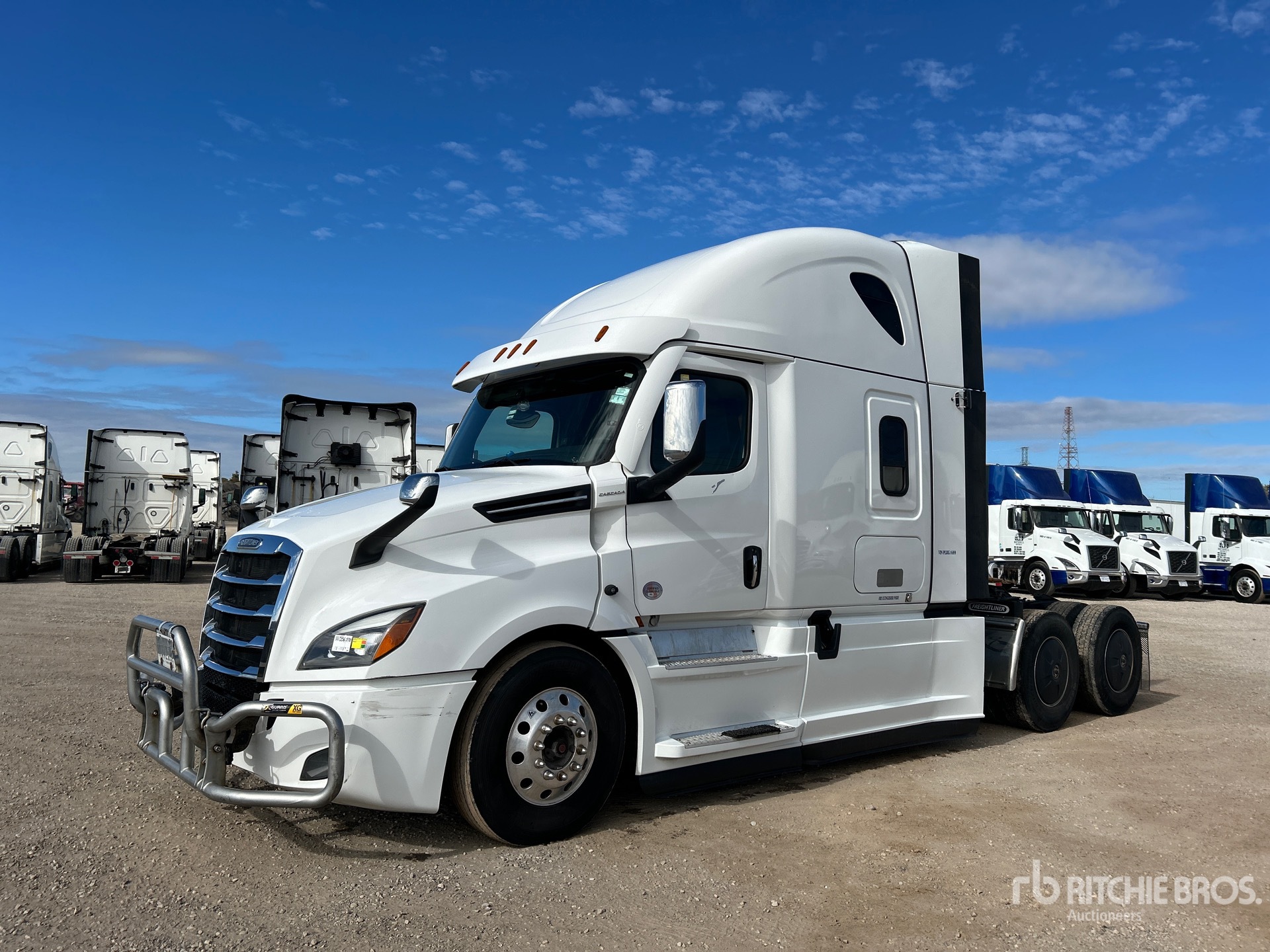 2023 Freightliner CASCADIA 126