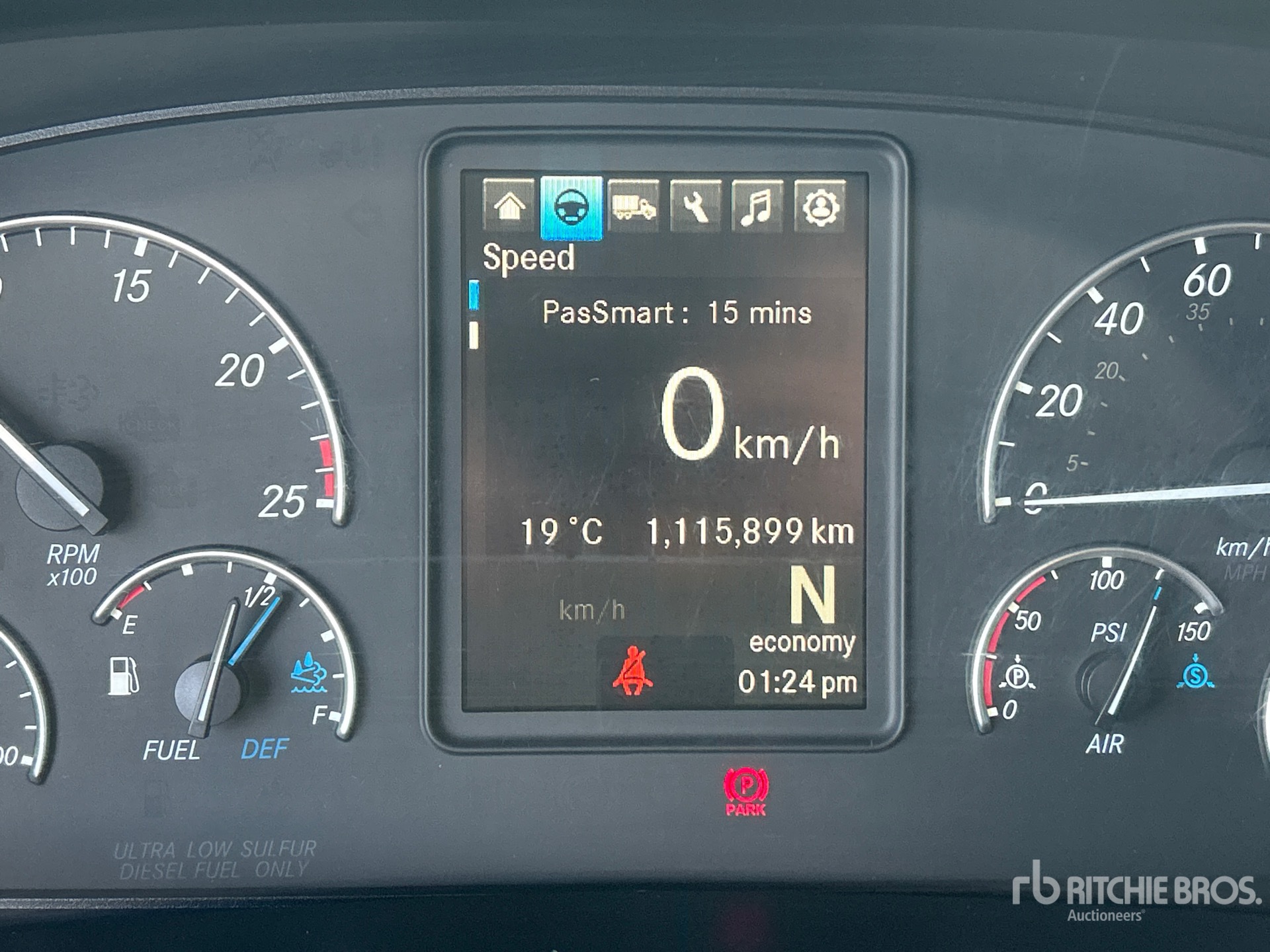 2022 Freightliner CASCADIA 126