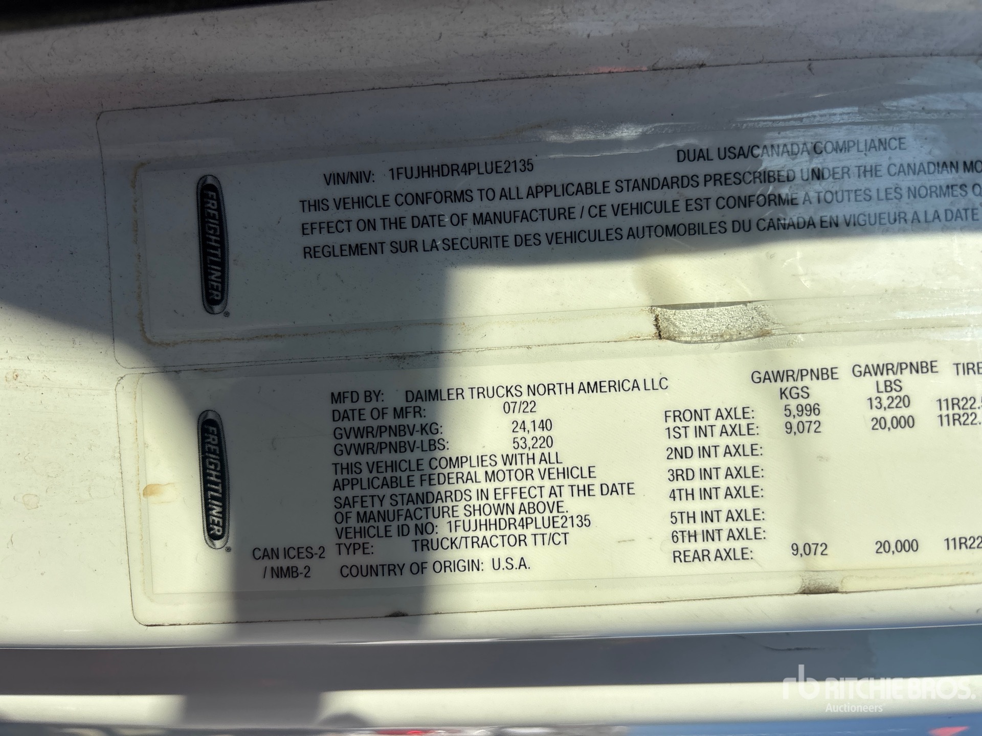 2023 Freightliner CASCADIA 126