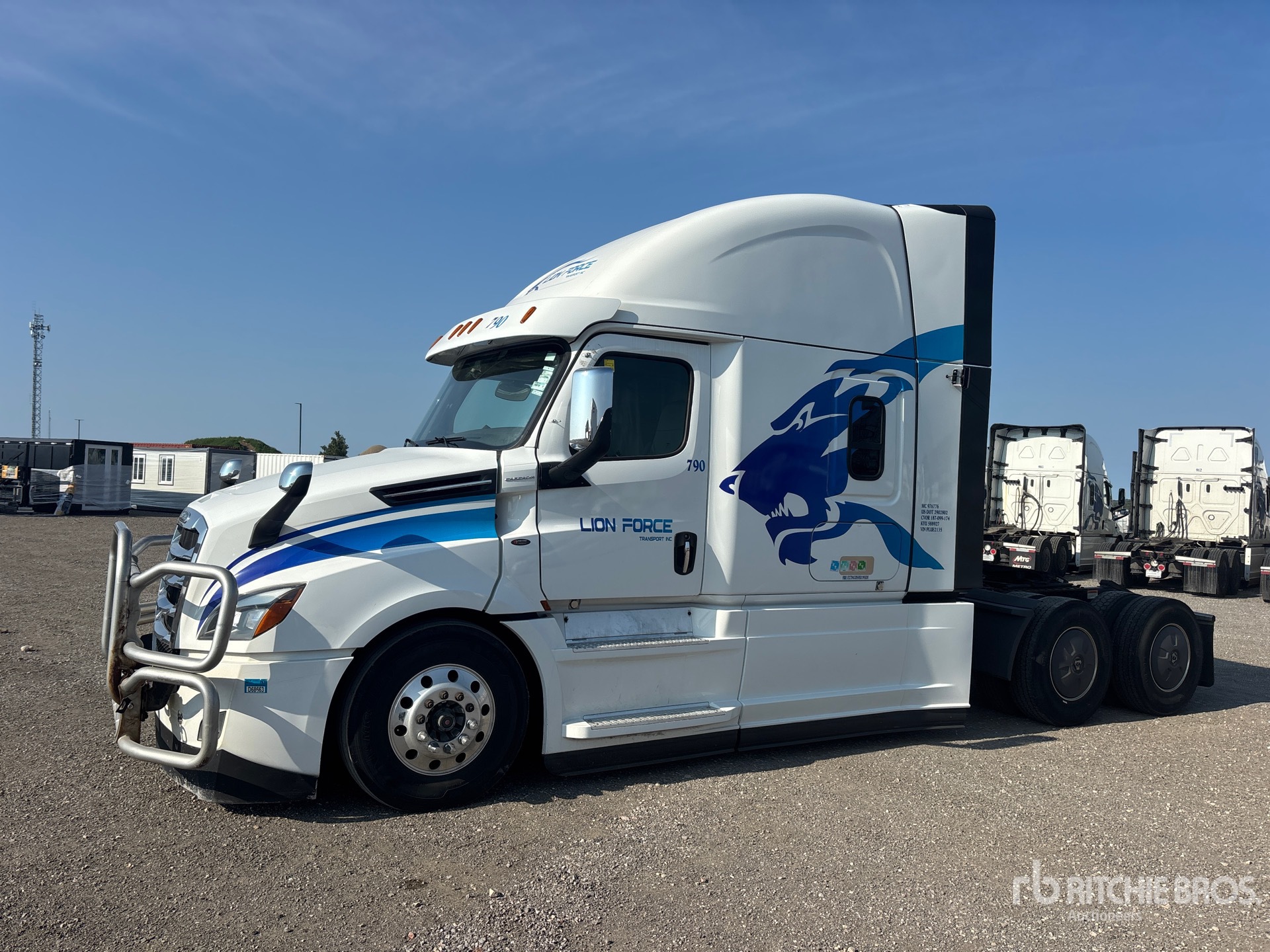 2023 Freightliner CASCADIA 126