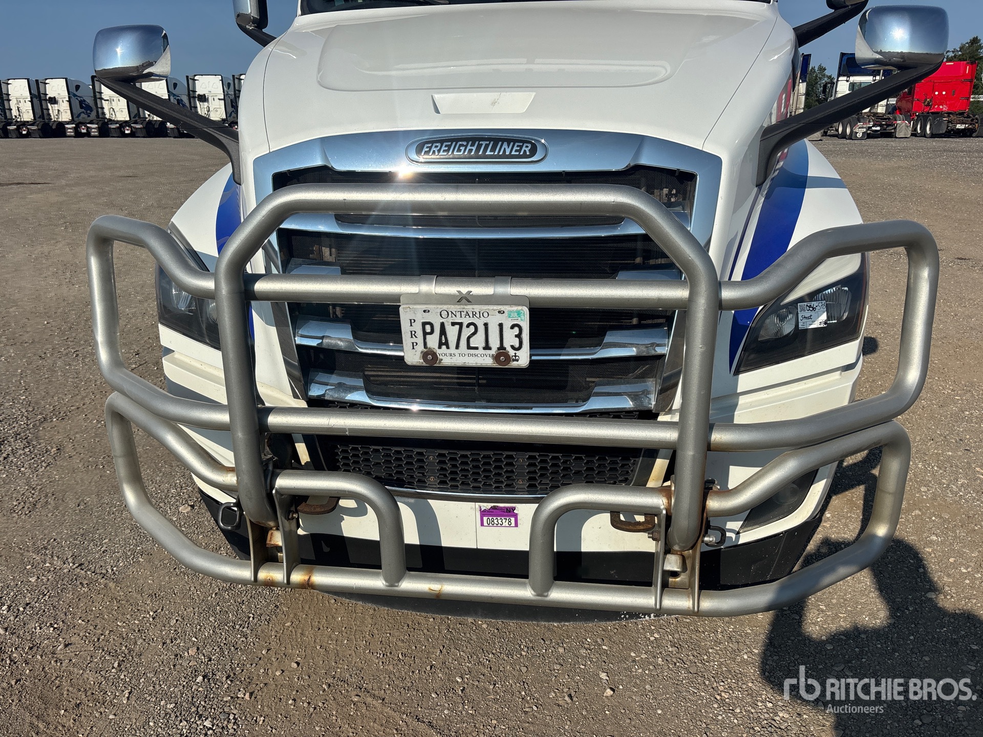2023 Freightliner CASCADIA 126