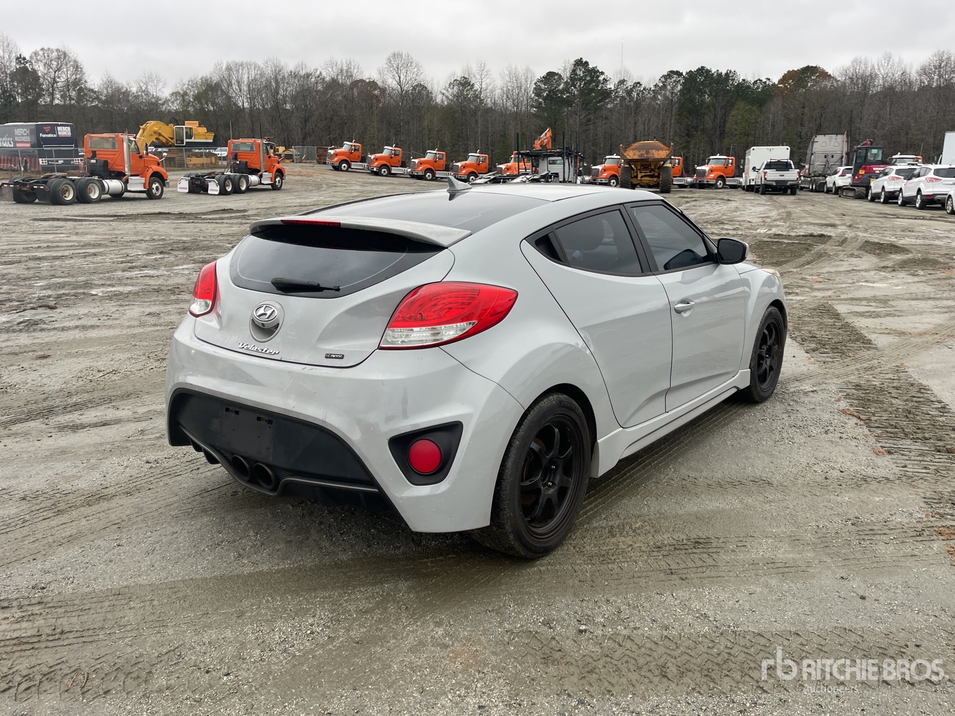 General Appearance with Picture, Right Rear Corner
