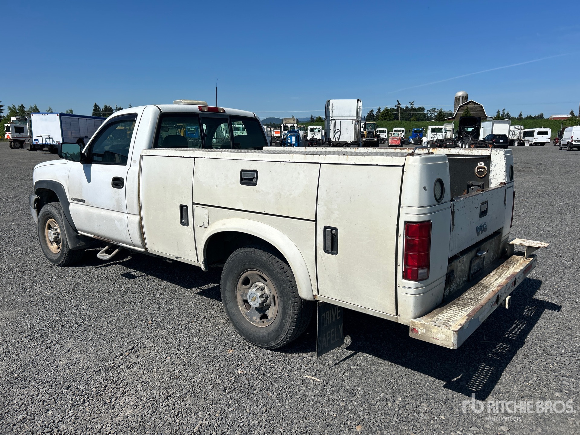 General Appearance with Picture, Left Rear Corner