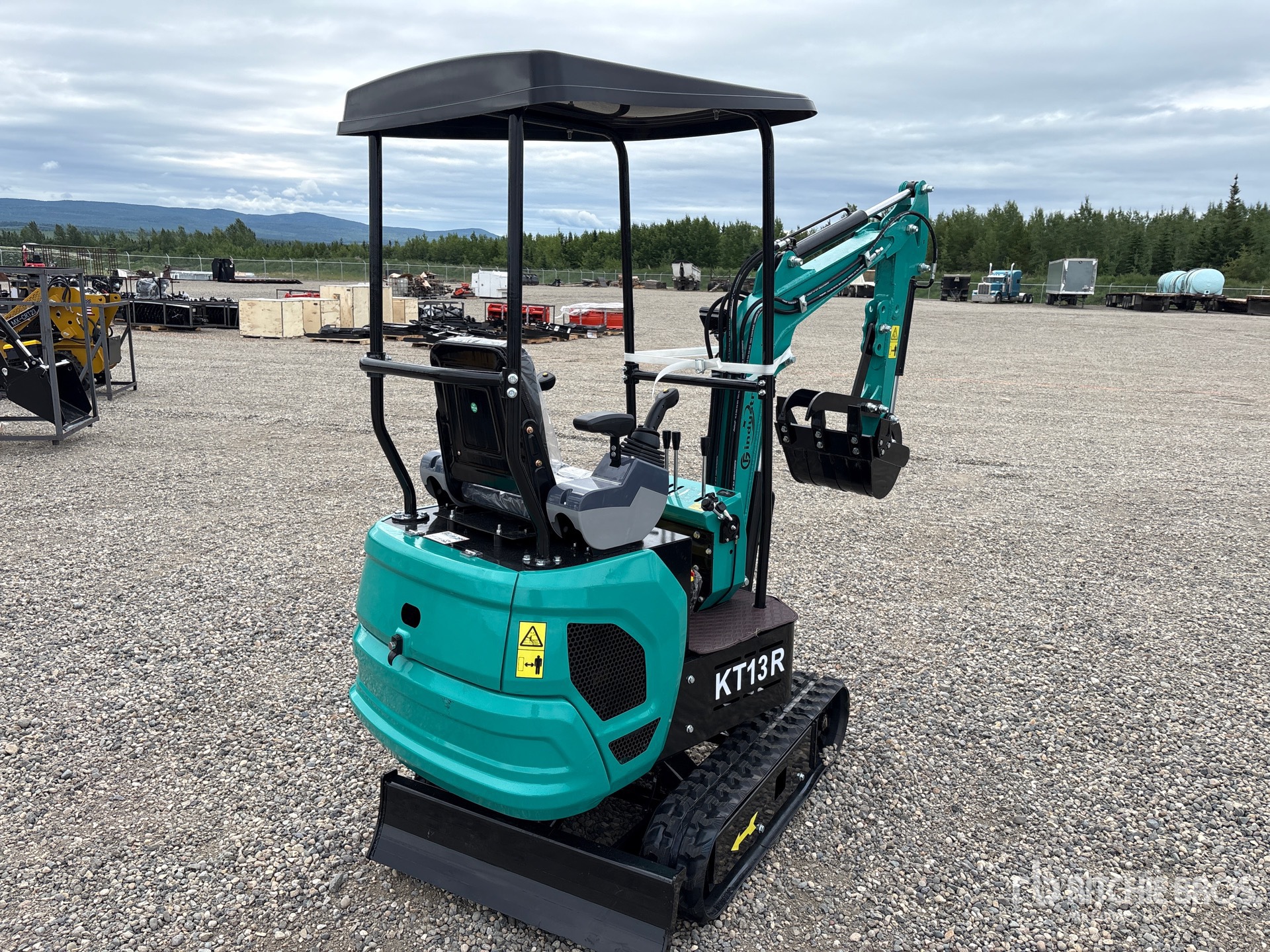 General Appearance with Picture, Right Rear Corner