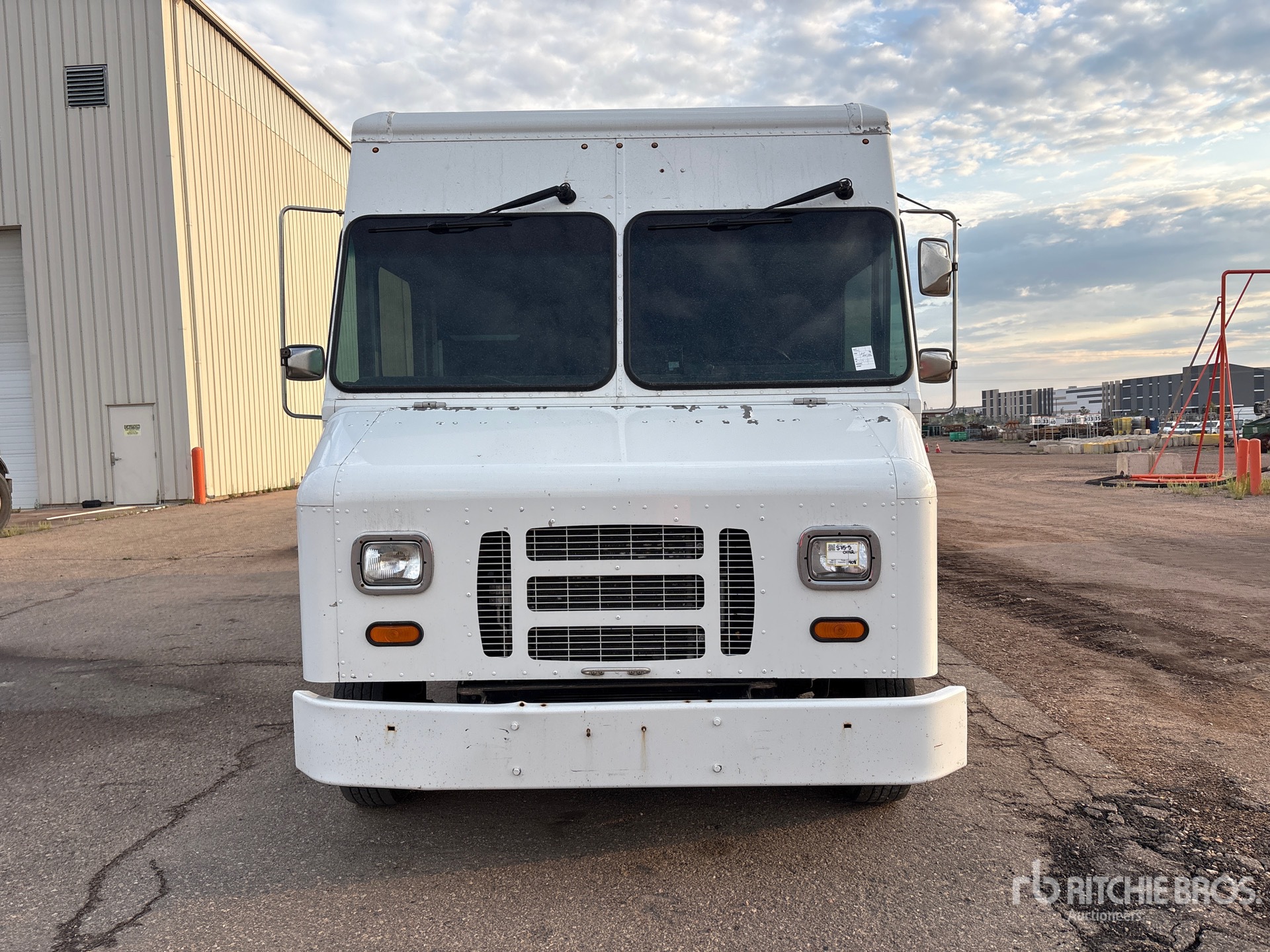 2017 Ford F59