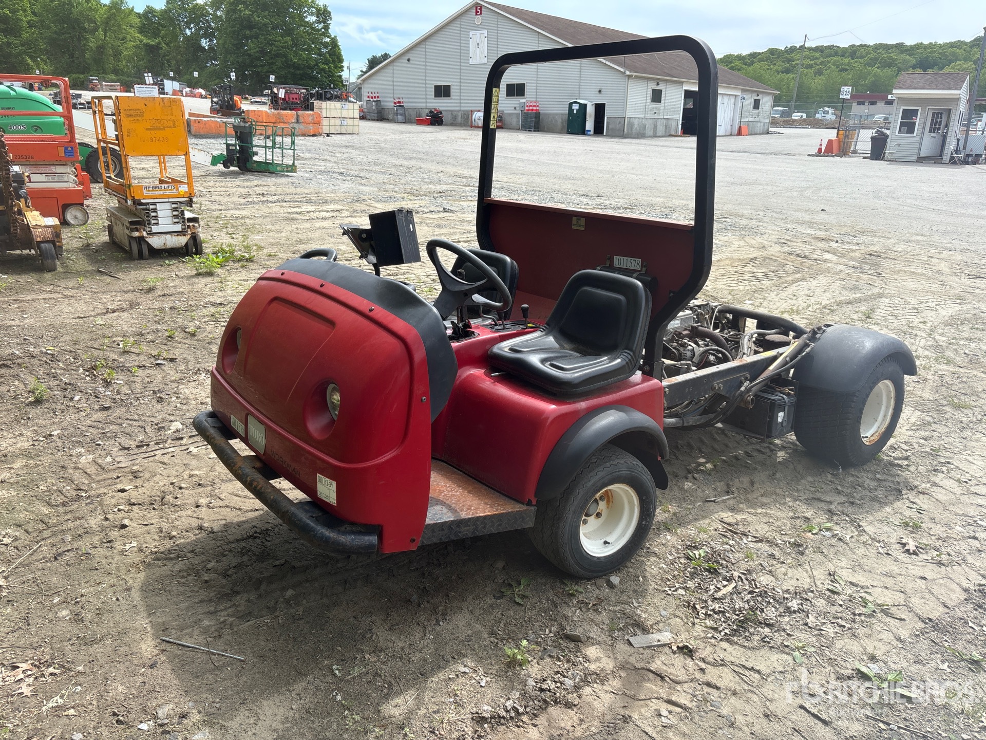 General Appearance with Picture, Left Front Corner