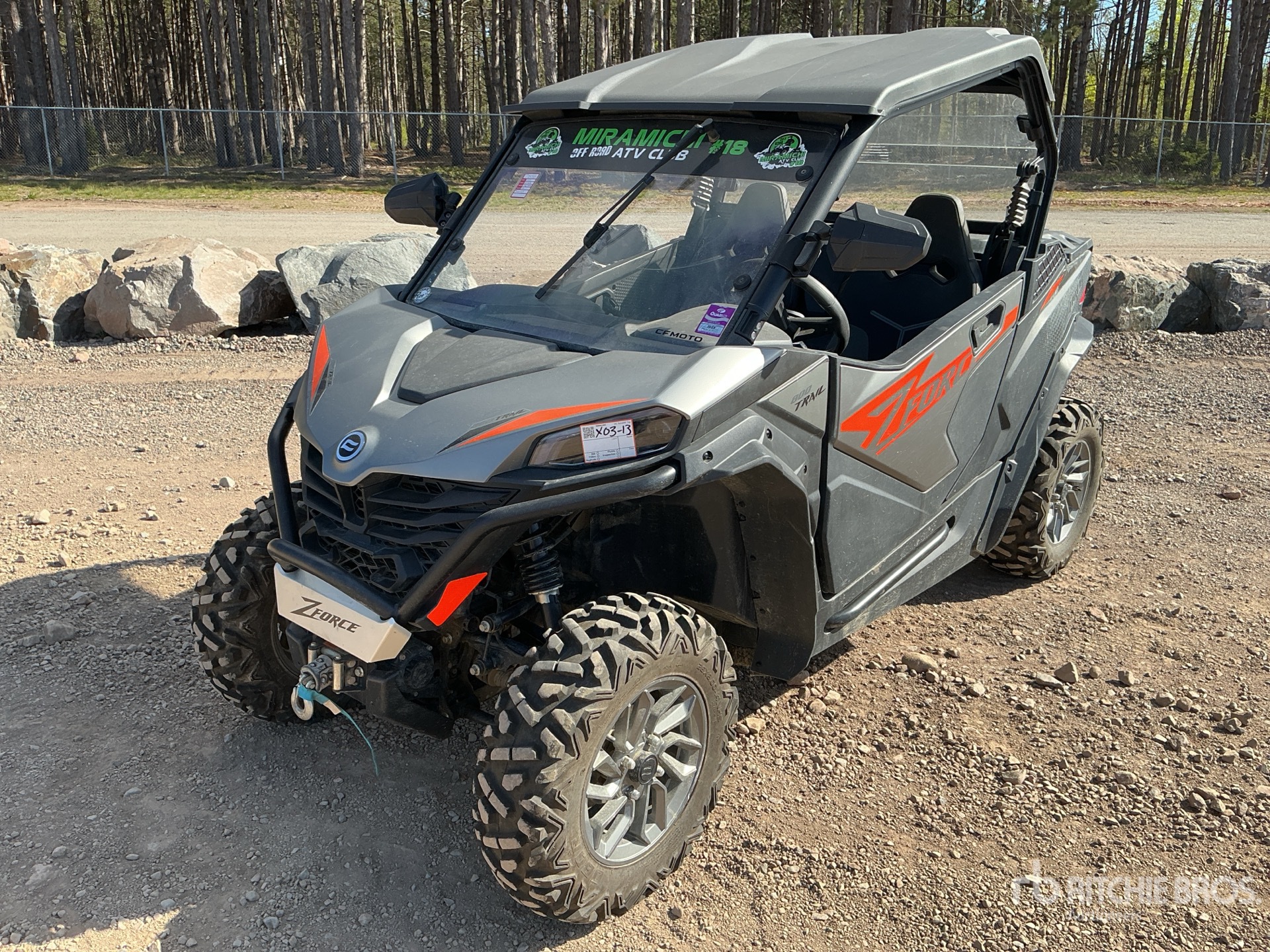 General Appearance with Picture, Left Front Corner