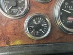 Cab with Oil Pressure