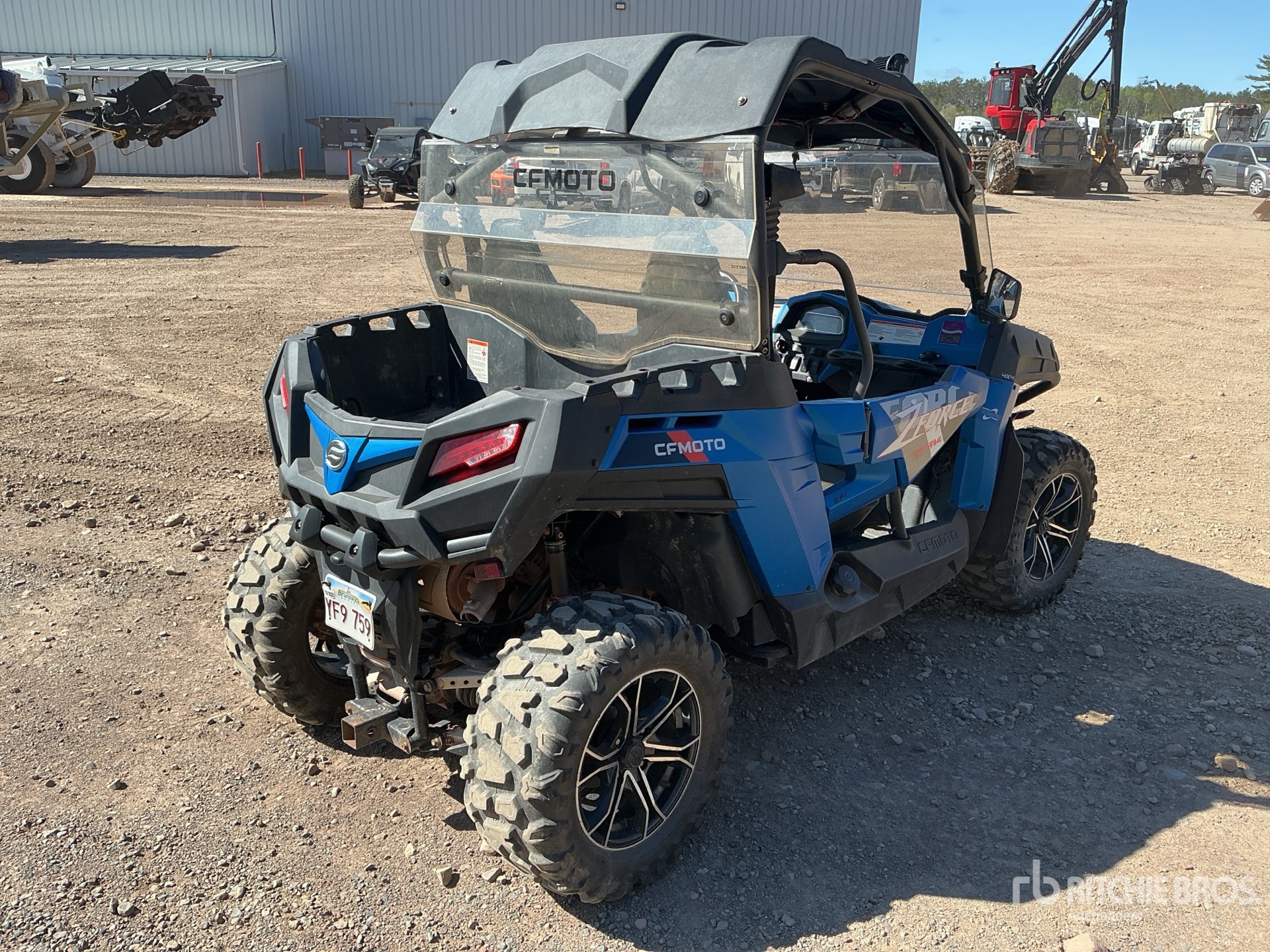 General Appearance with Picture, Right Rear Corner