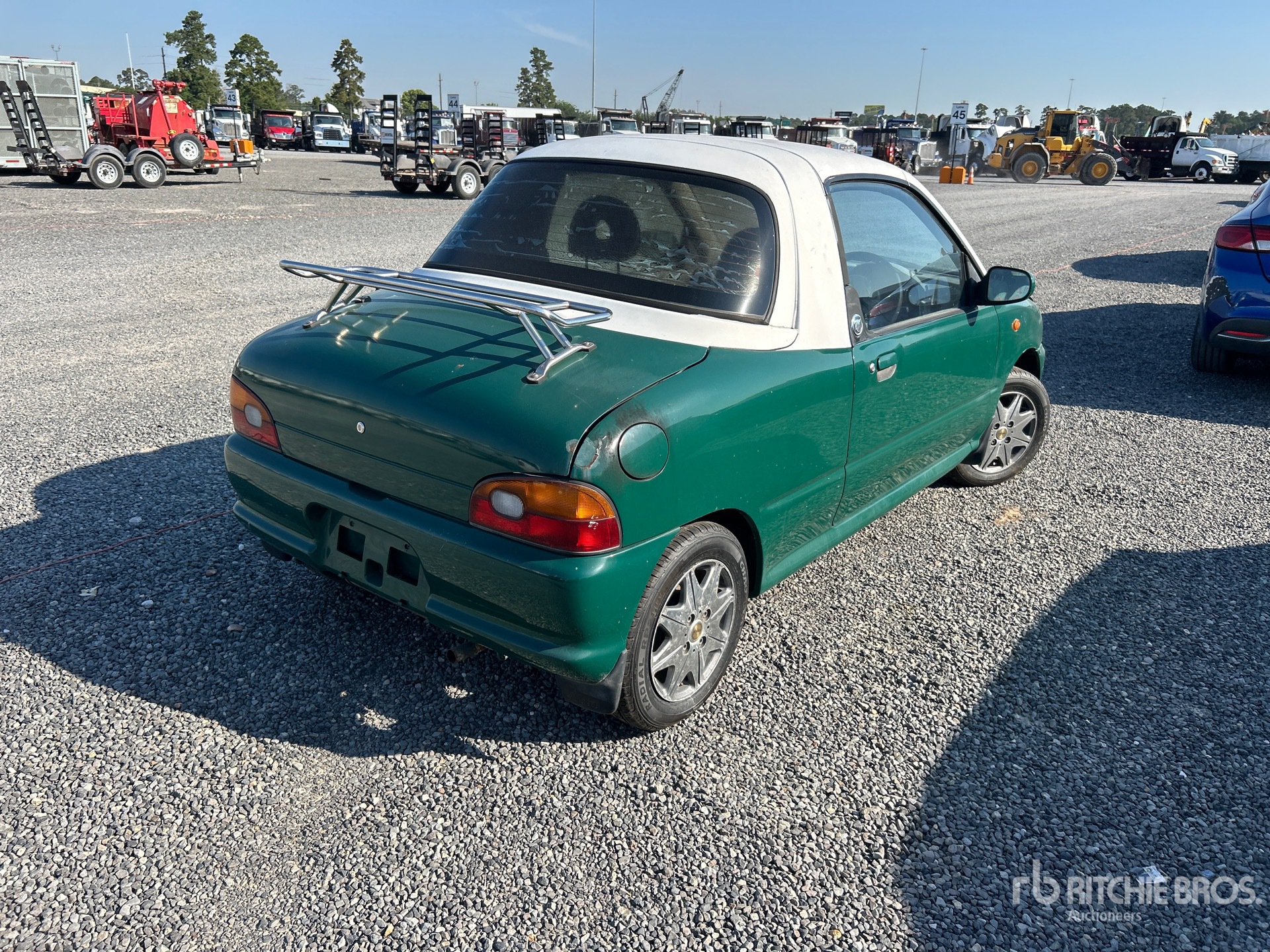 General Appearance with Picture, Right Rear Corner