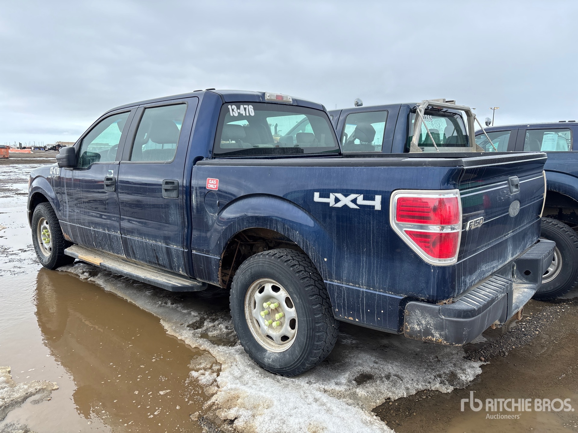 General Appearance with Picture, Left Rear Corner