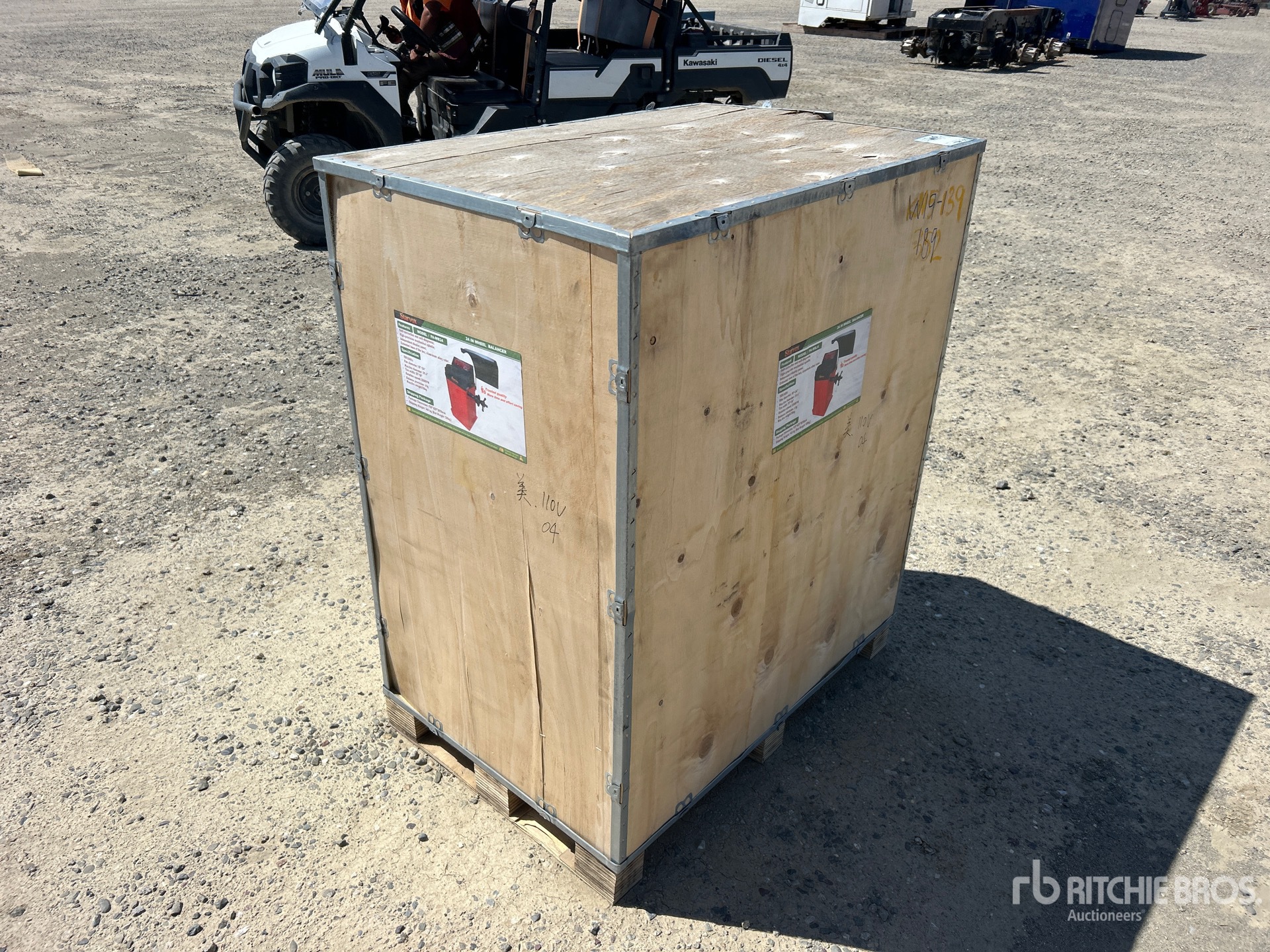 General Appearance with Picture, Left Rear Corner