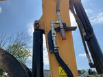 Hydraulics with Auxiliary Hydraulic Plumbing