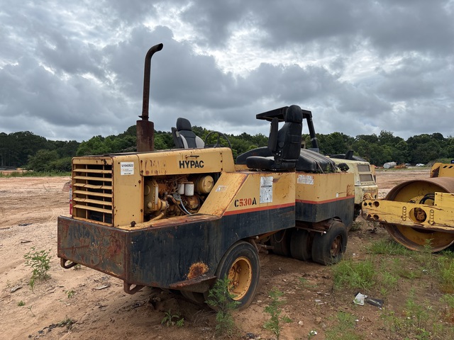 Hypac C530A 9 Wheel Pneumatic Roller