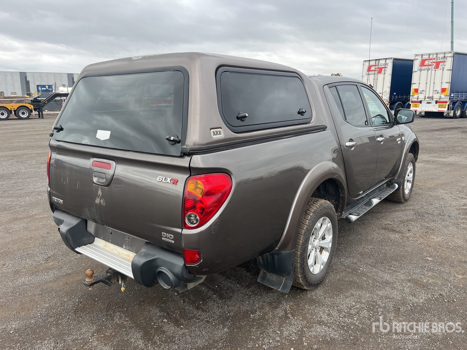 General Appearance with Picture, Left Rear Corner
