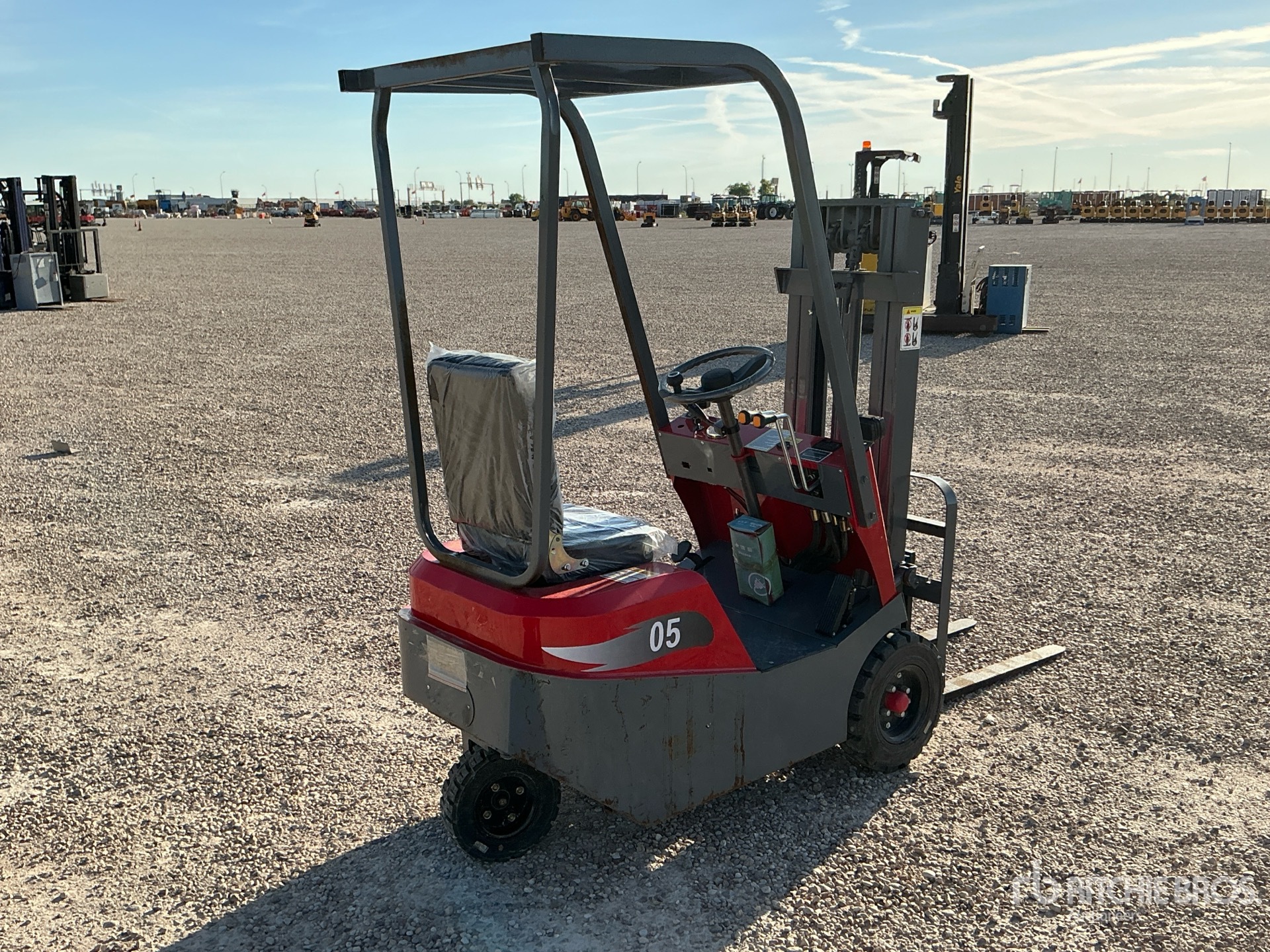General Appearance with Picture, Right Rear Corner