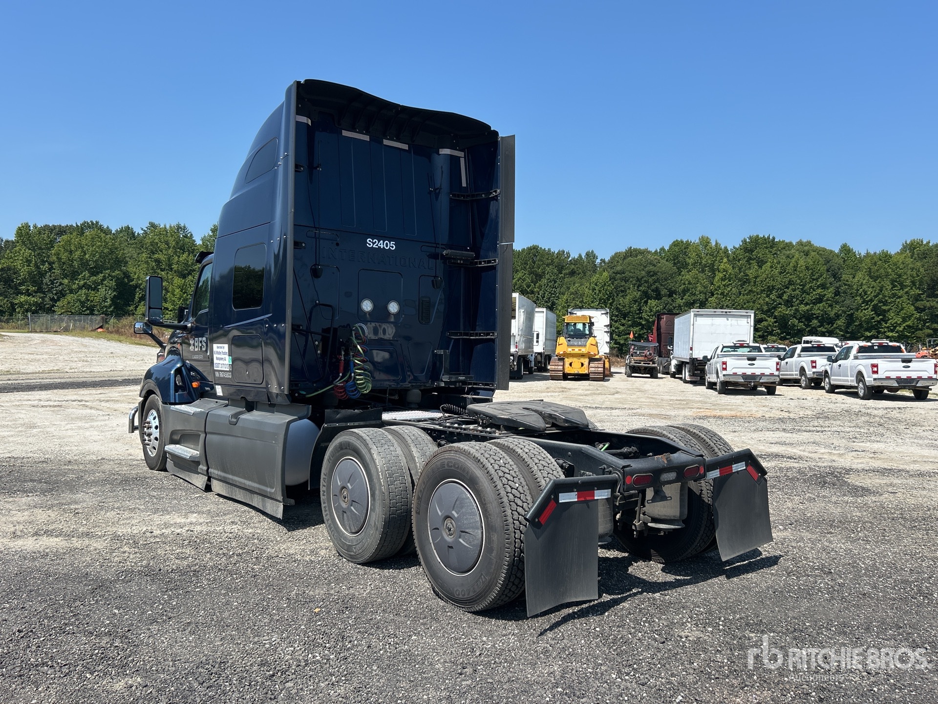 2024 International LT625