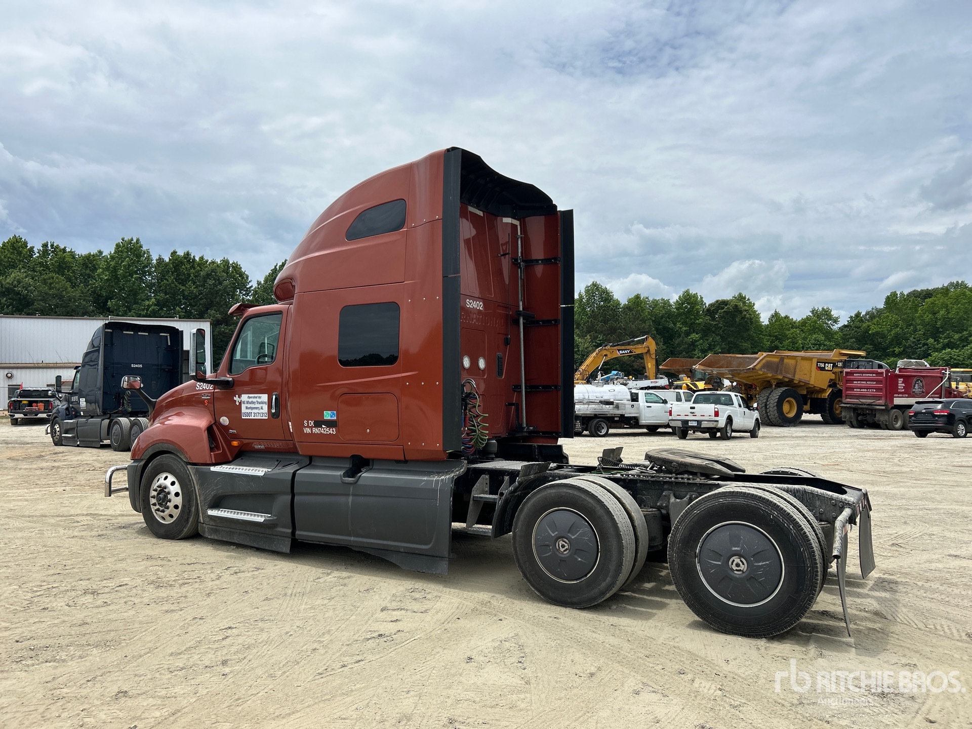 2024 International LT625