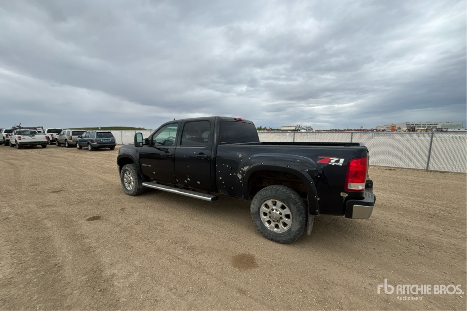 General Appearance with Picture, Left Rear Corner