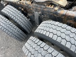 4 Underbody - Truck with