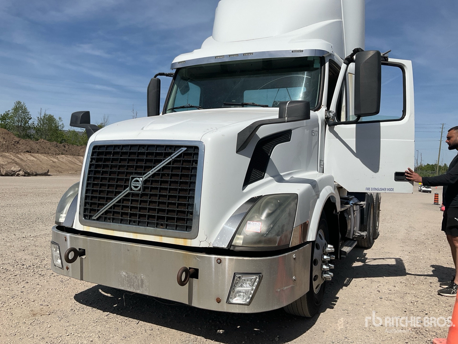 Photo of a 2013 Volvo VNL