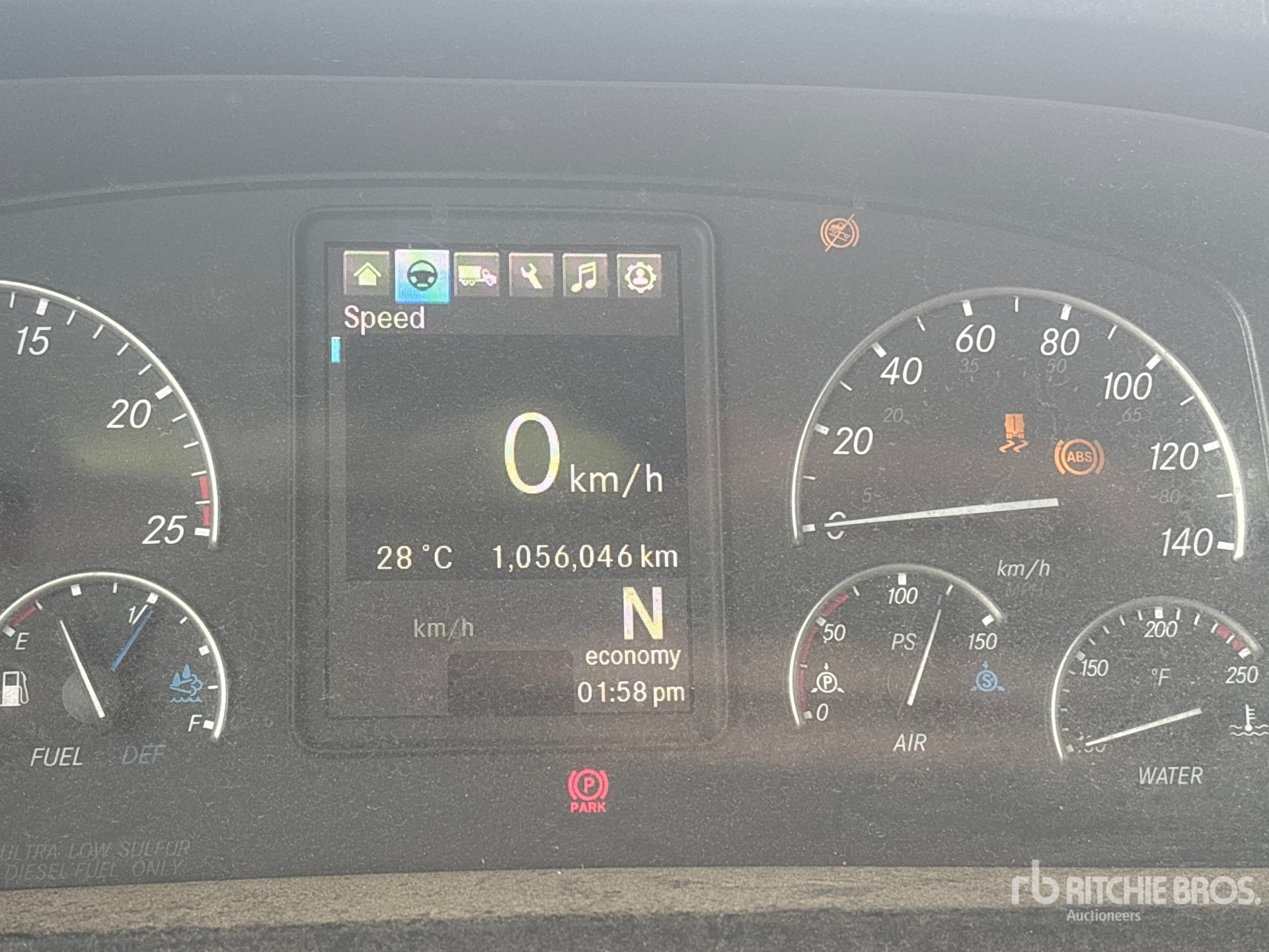 2020 Freightliner CASCADIA 126