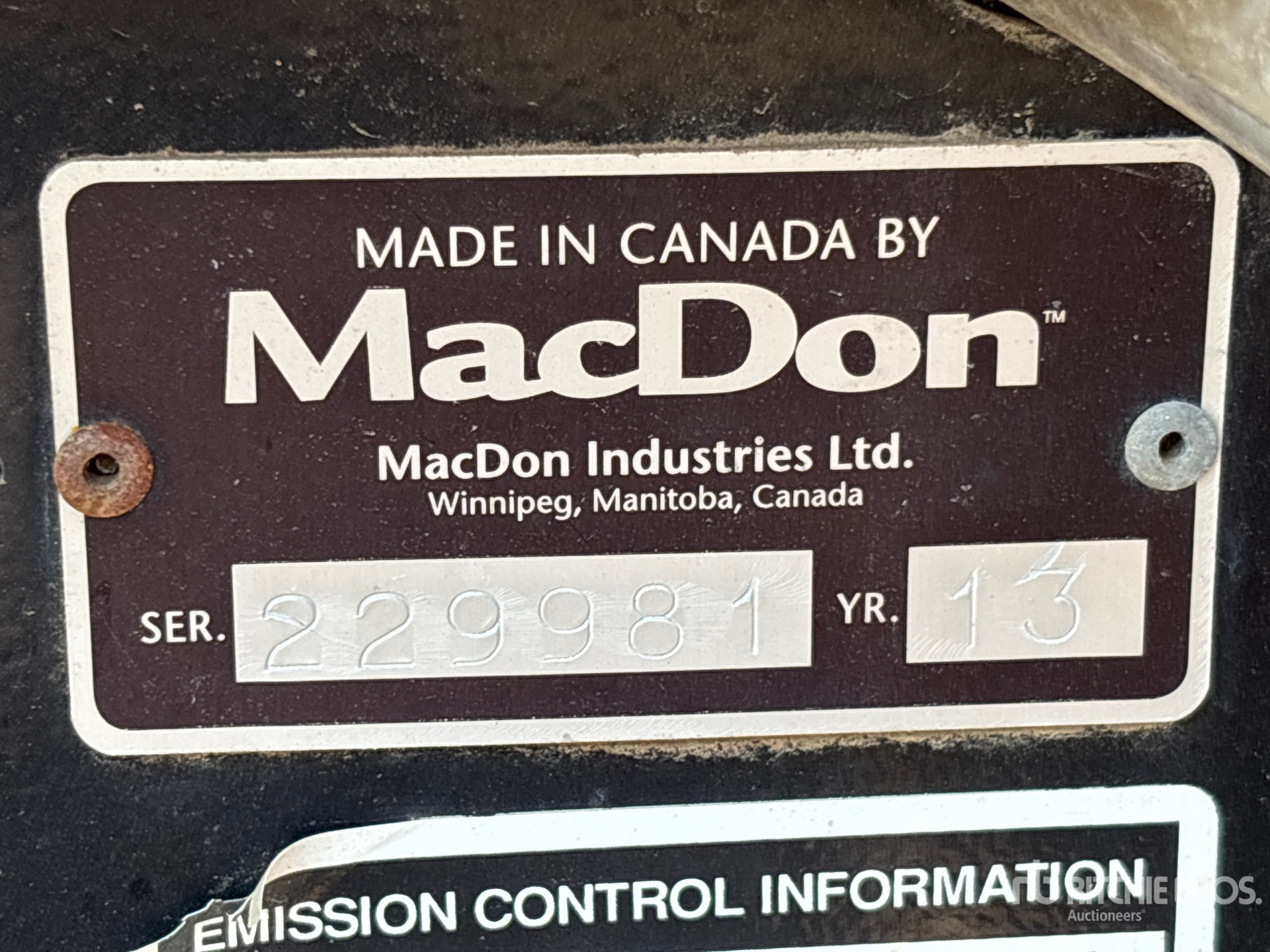 2013 Macdon M155