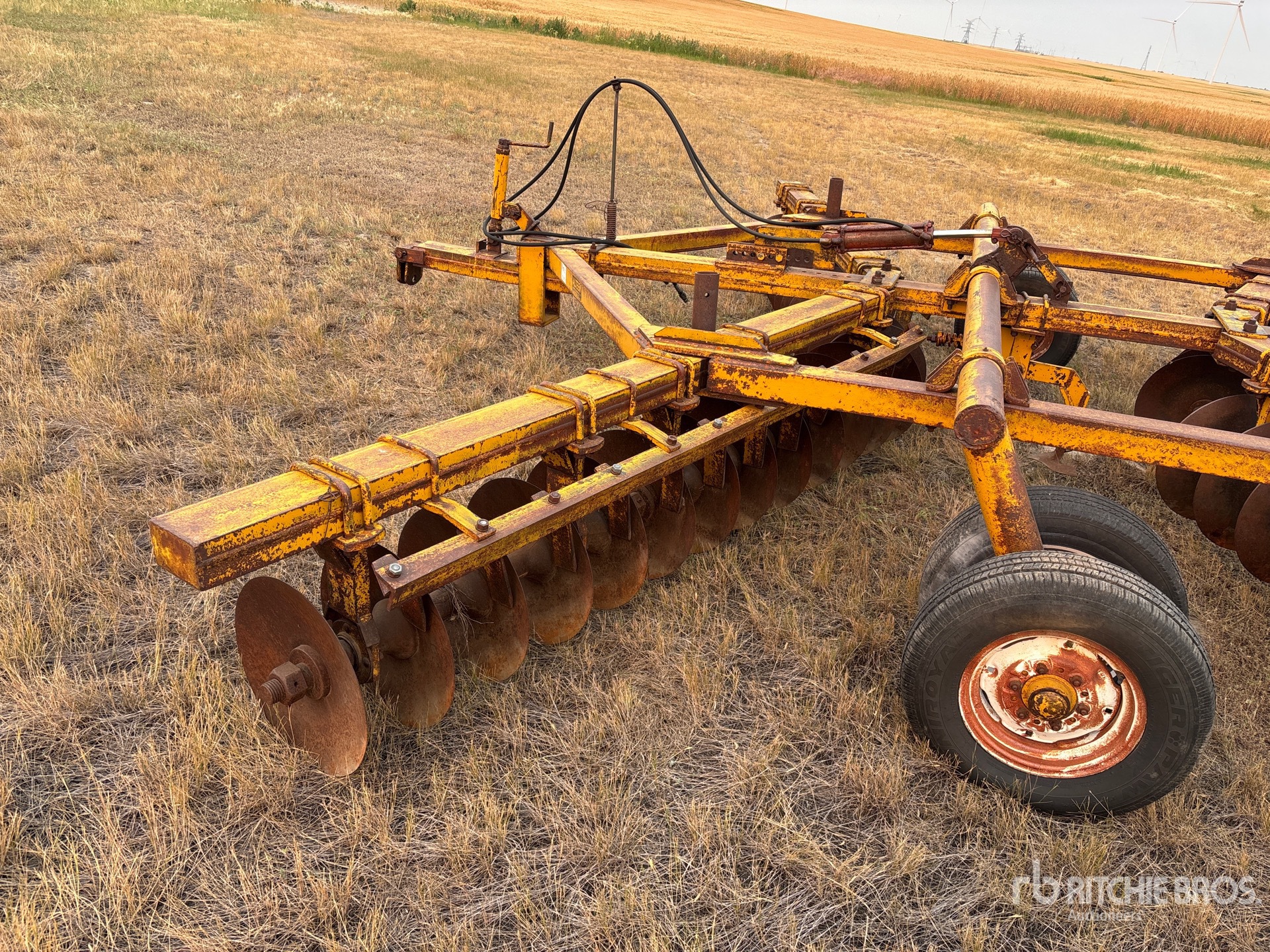 Alteen 23 FT TANDEM