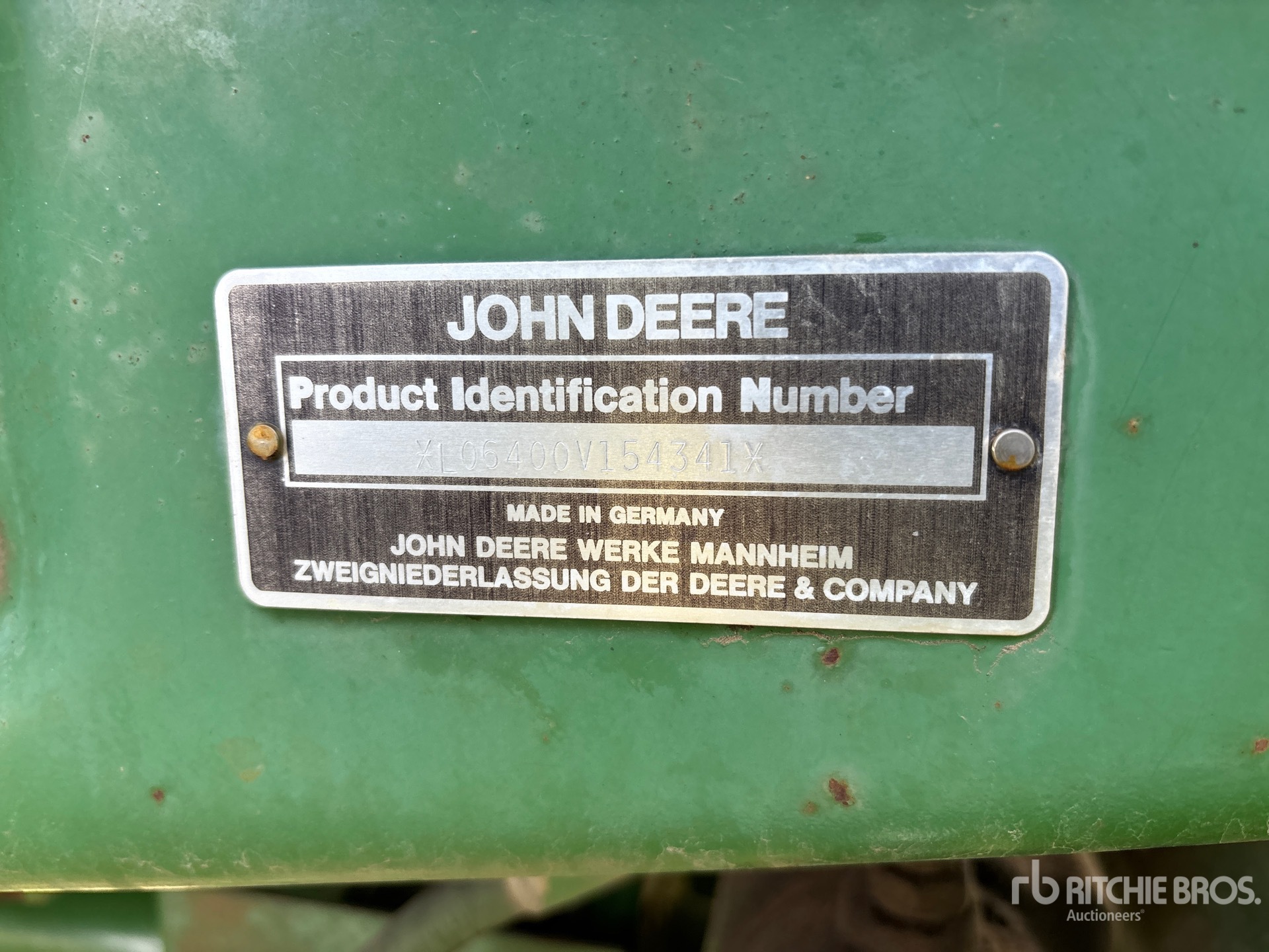 John Deere 6400