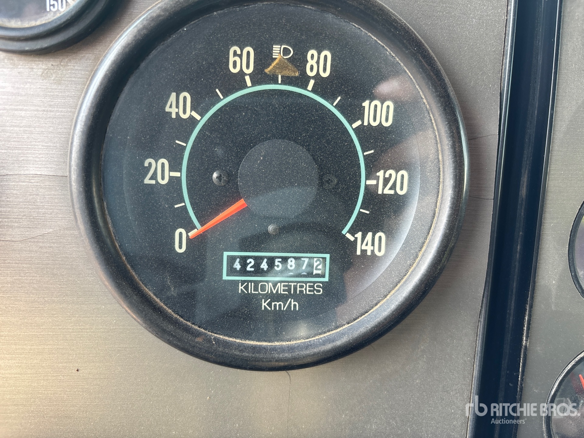 1990 International 9400