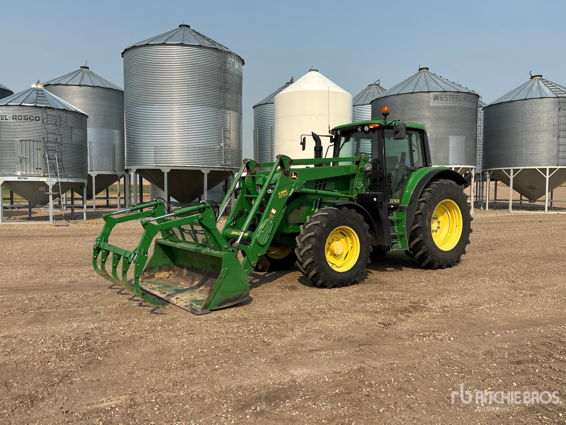 2013 John Deere 6140M