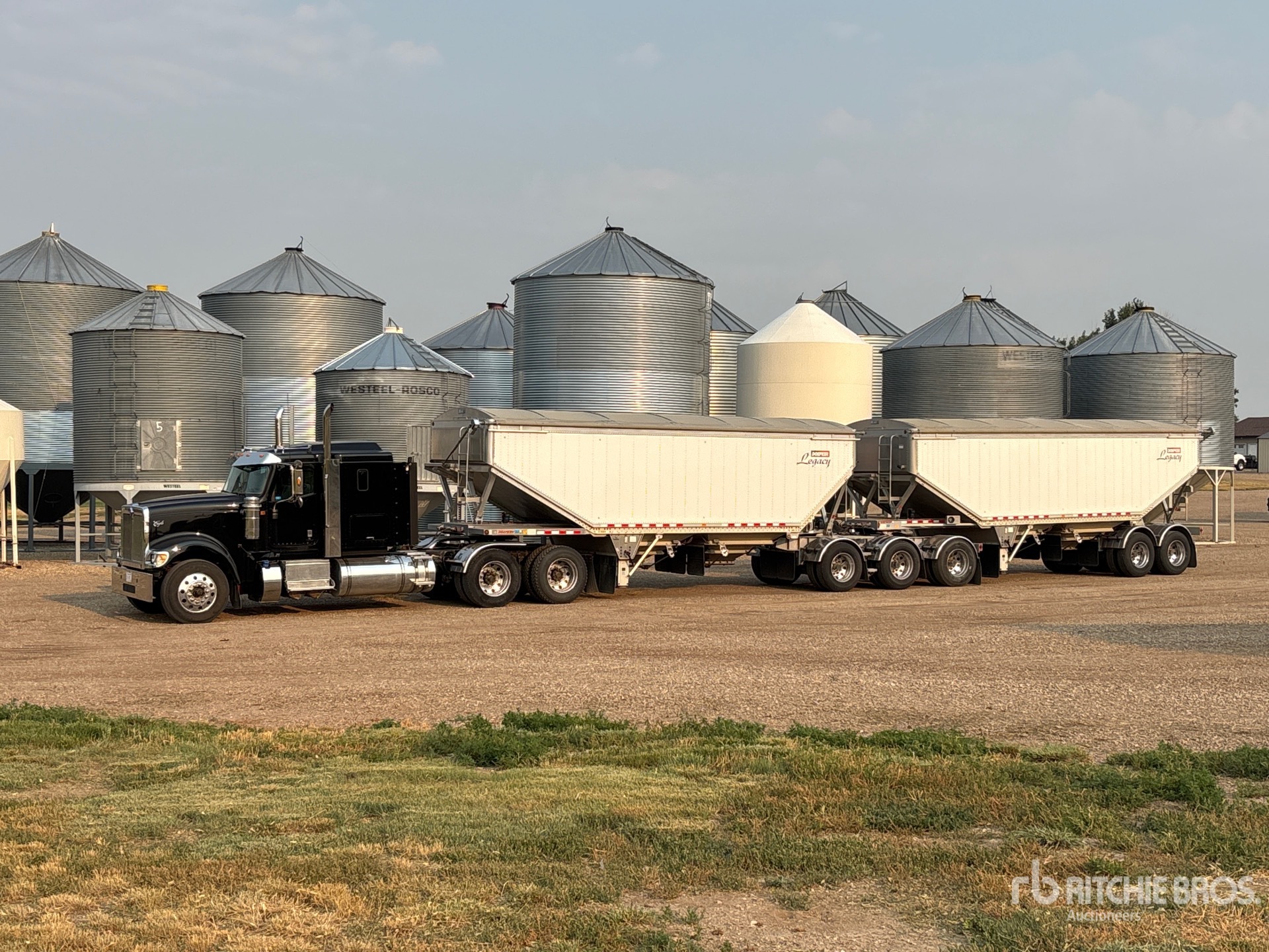 2016 International 9900