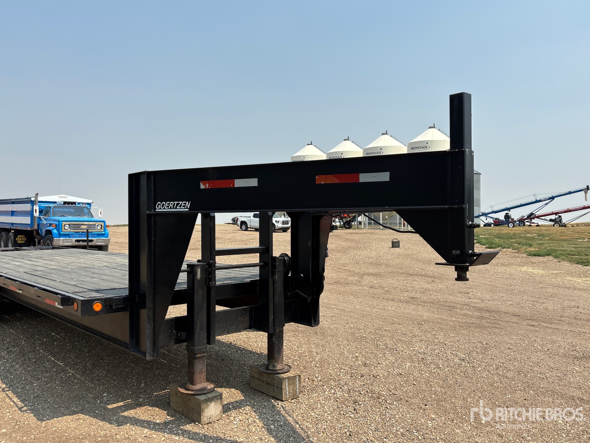 Goertzen 25 FT TRI/A GOOSENECK