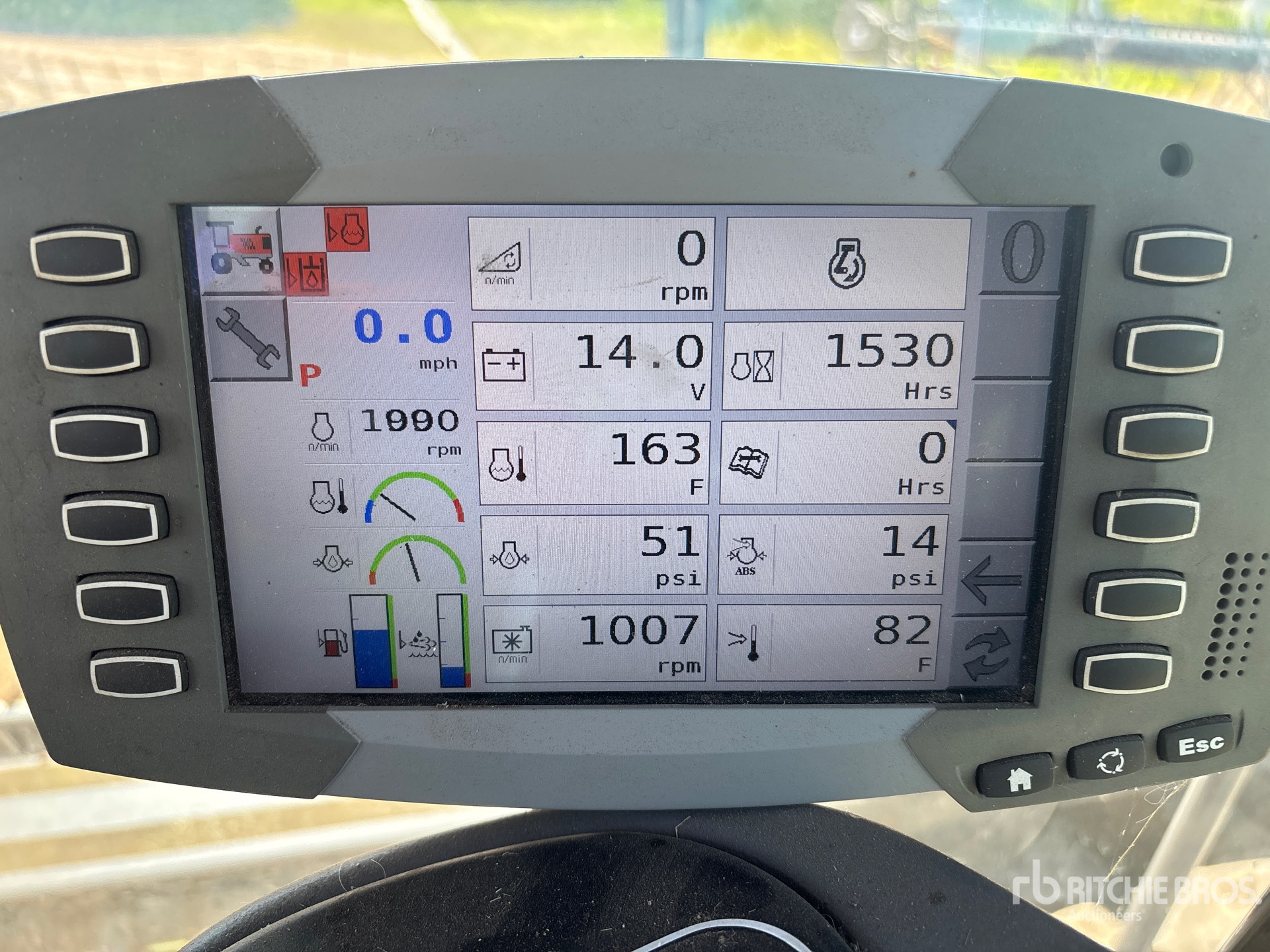 2012 Massey Ferguson WR9740