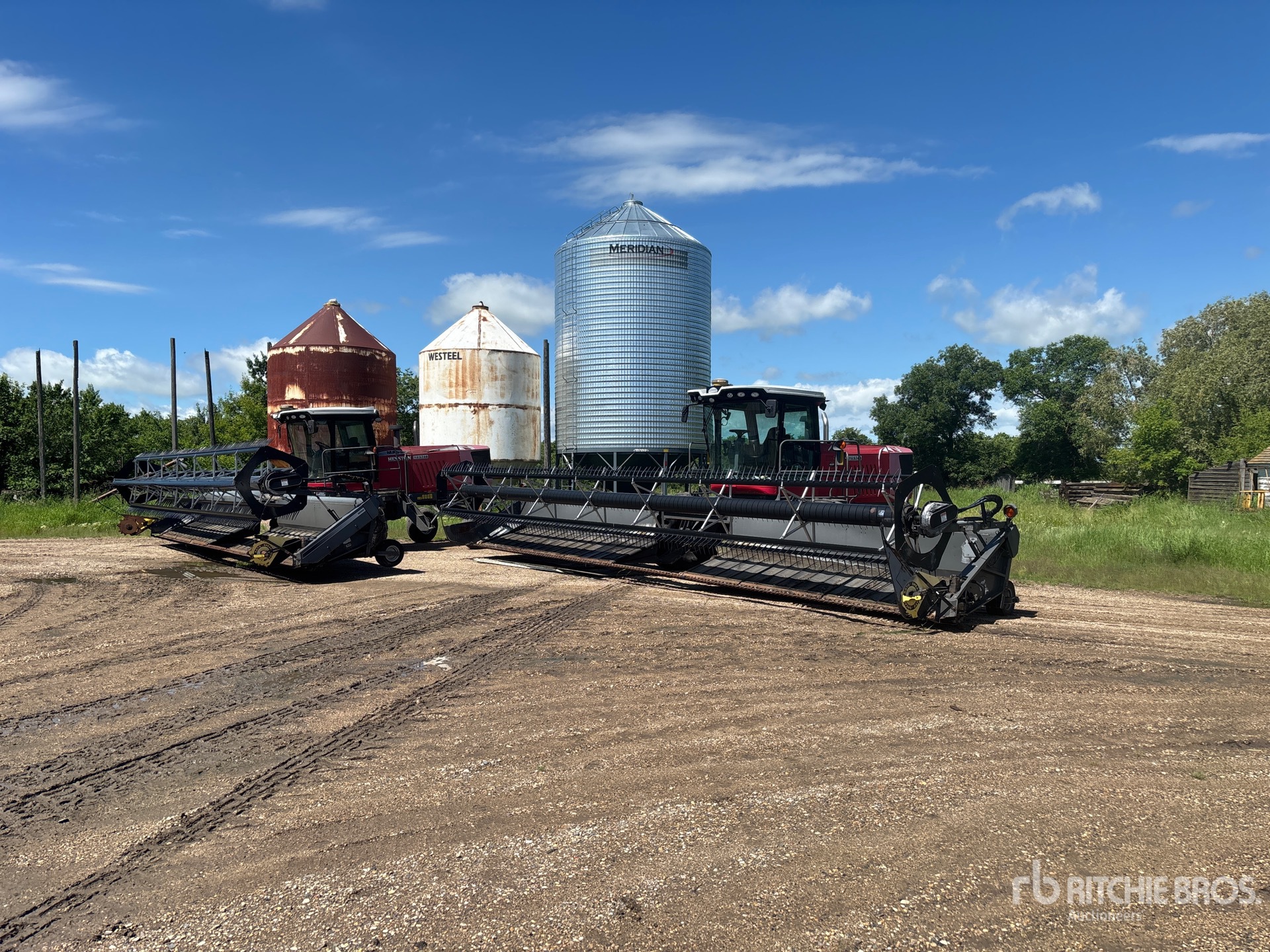 2012 Massey Ferguson WR9740