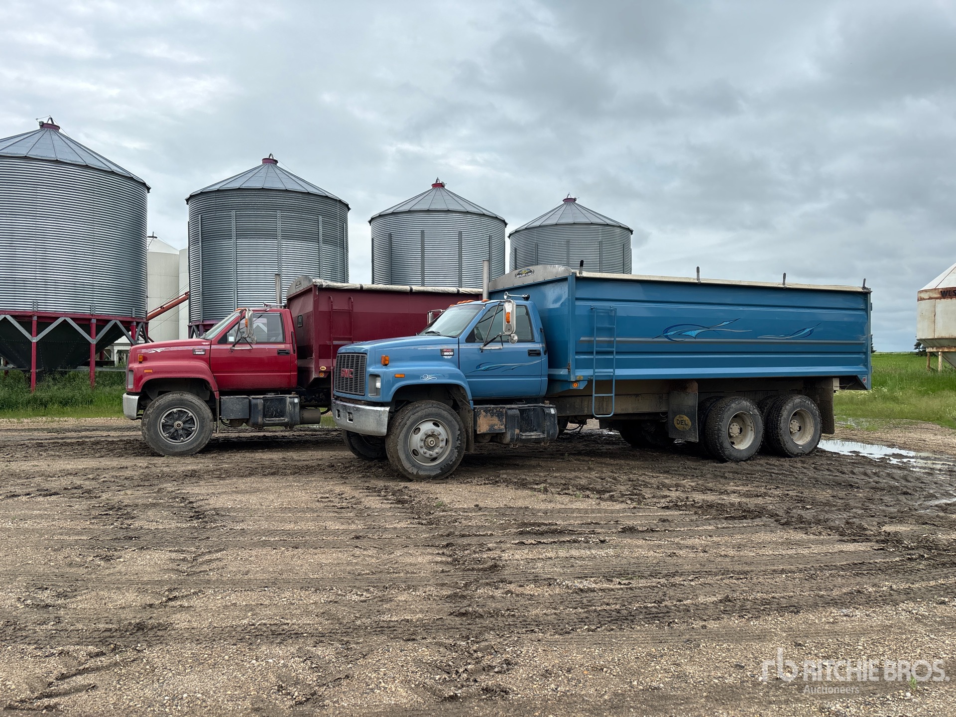 2002 GMC C8500