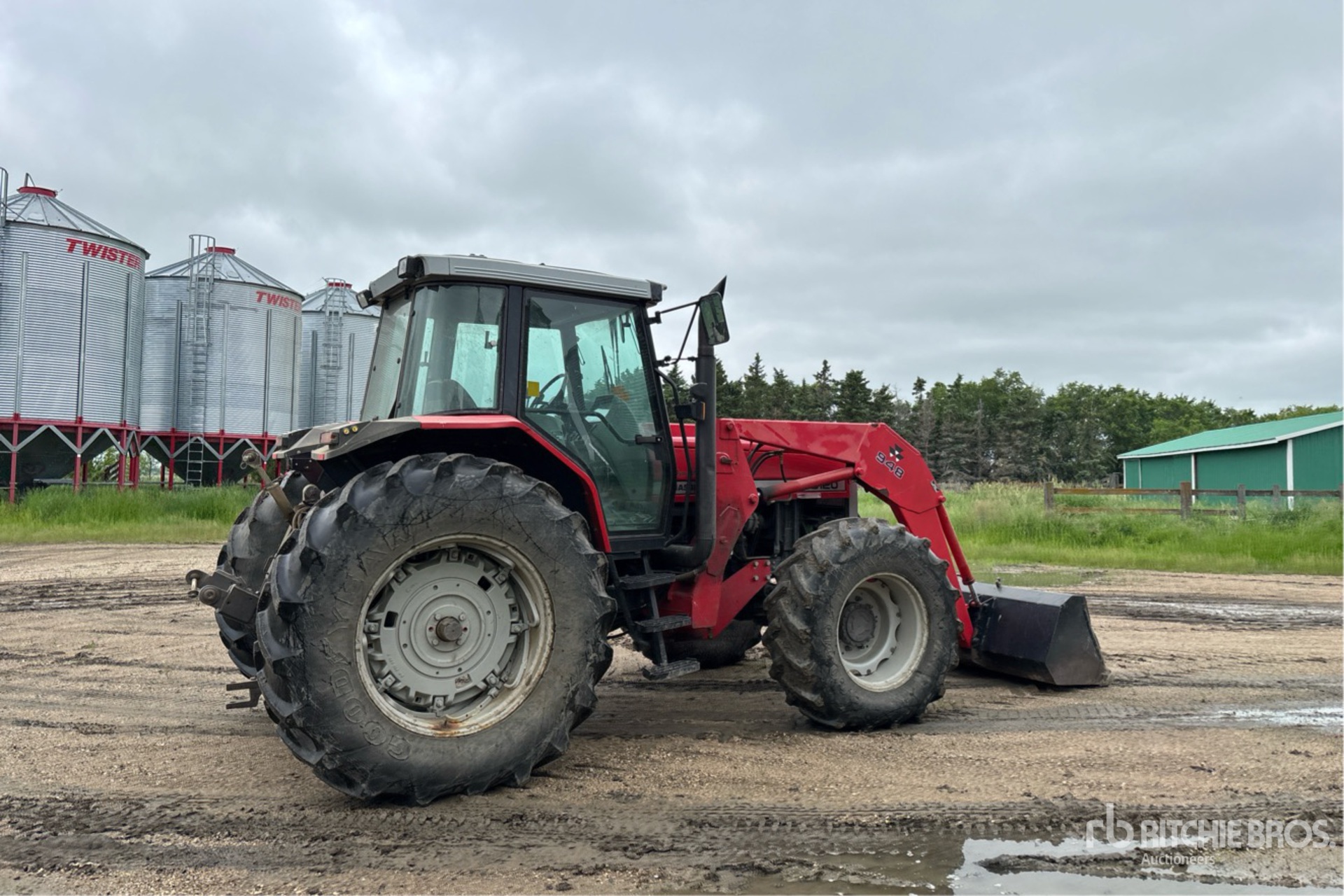 1995 Massey Ferguson 8120