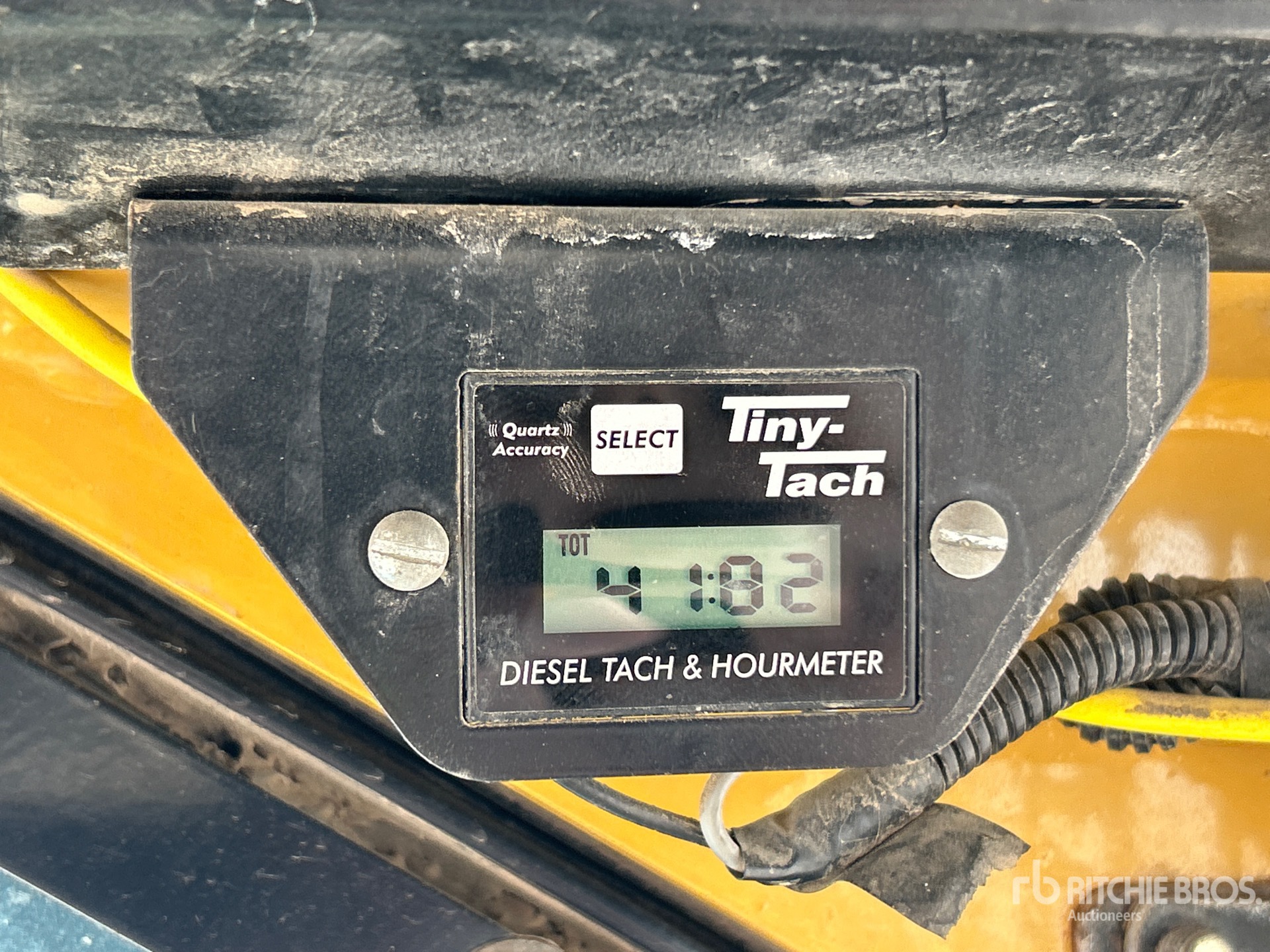General Appearance with Hour Meter / Odometer