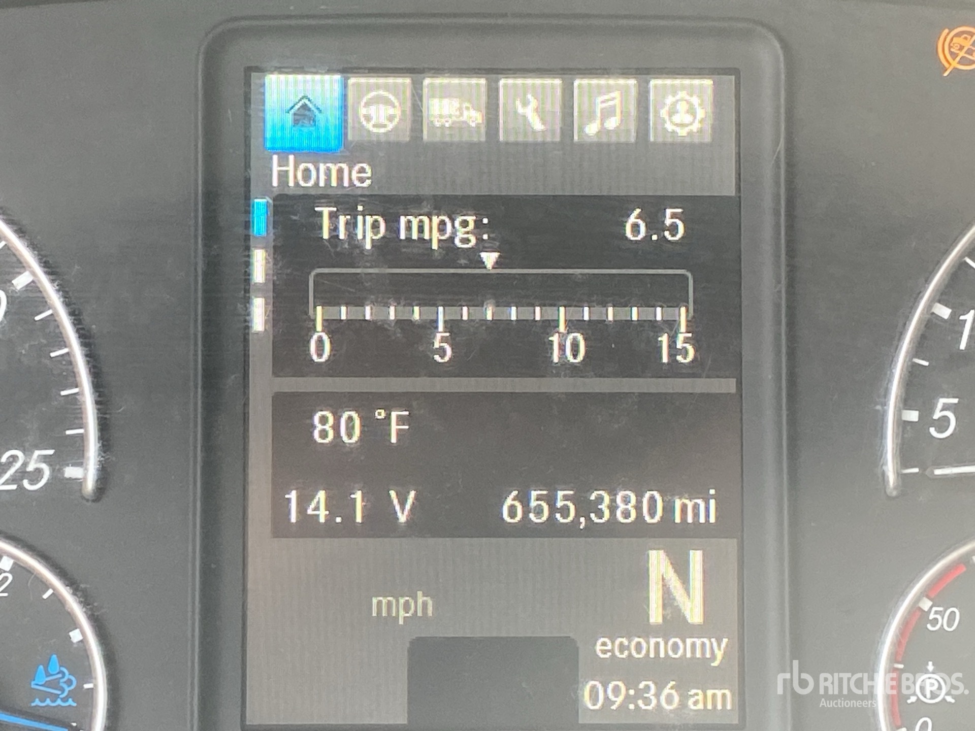 2019 Freightliner CASCADIA 126