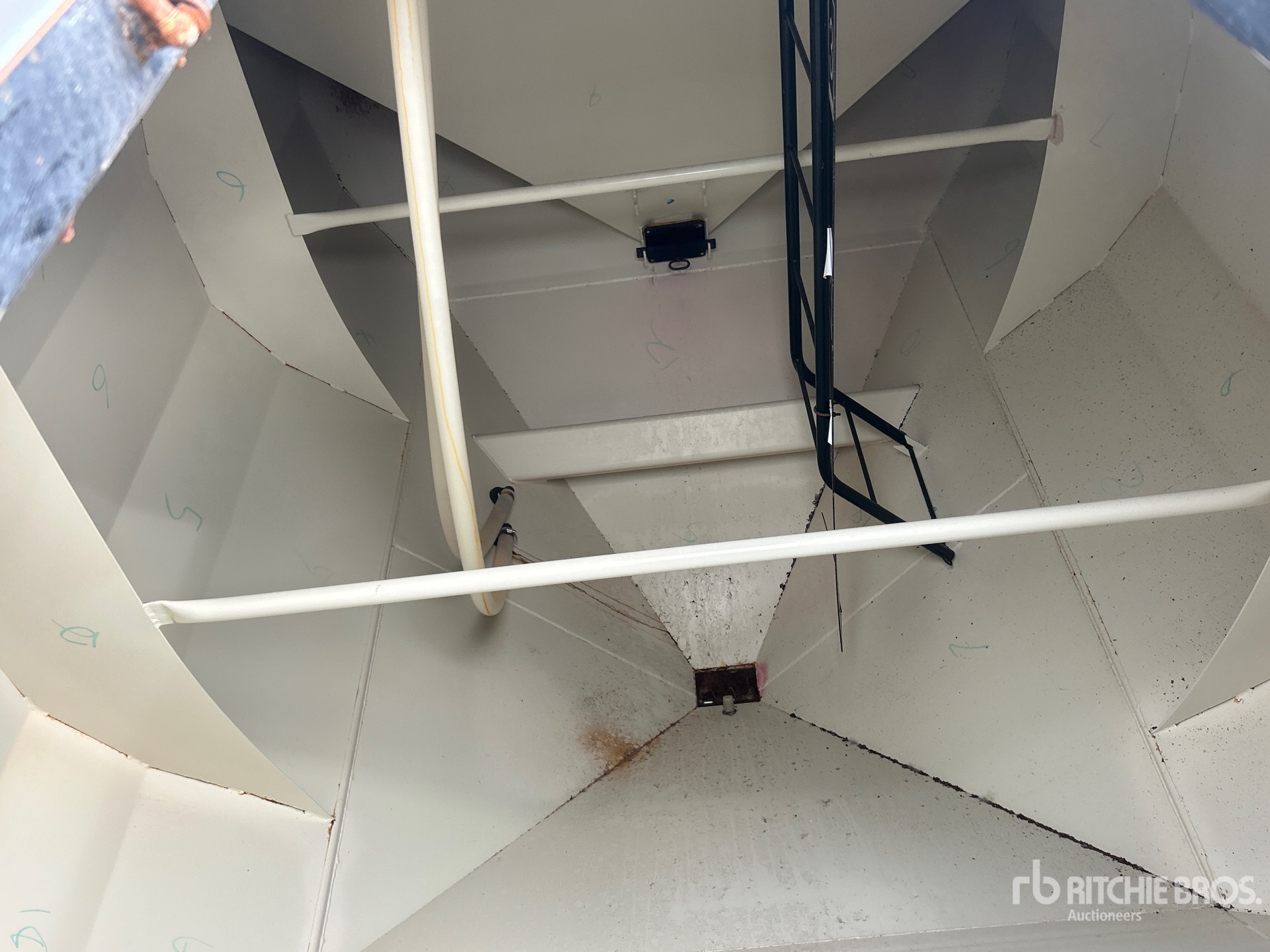 2015 Bourgault 3320 QDA