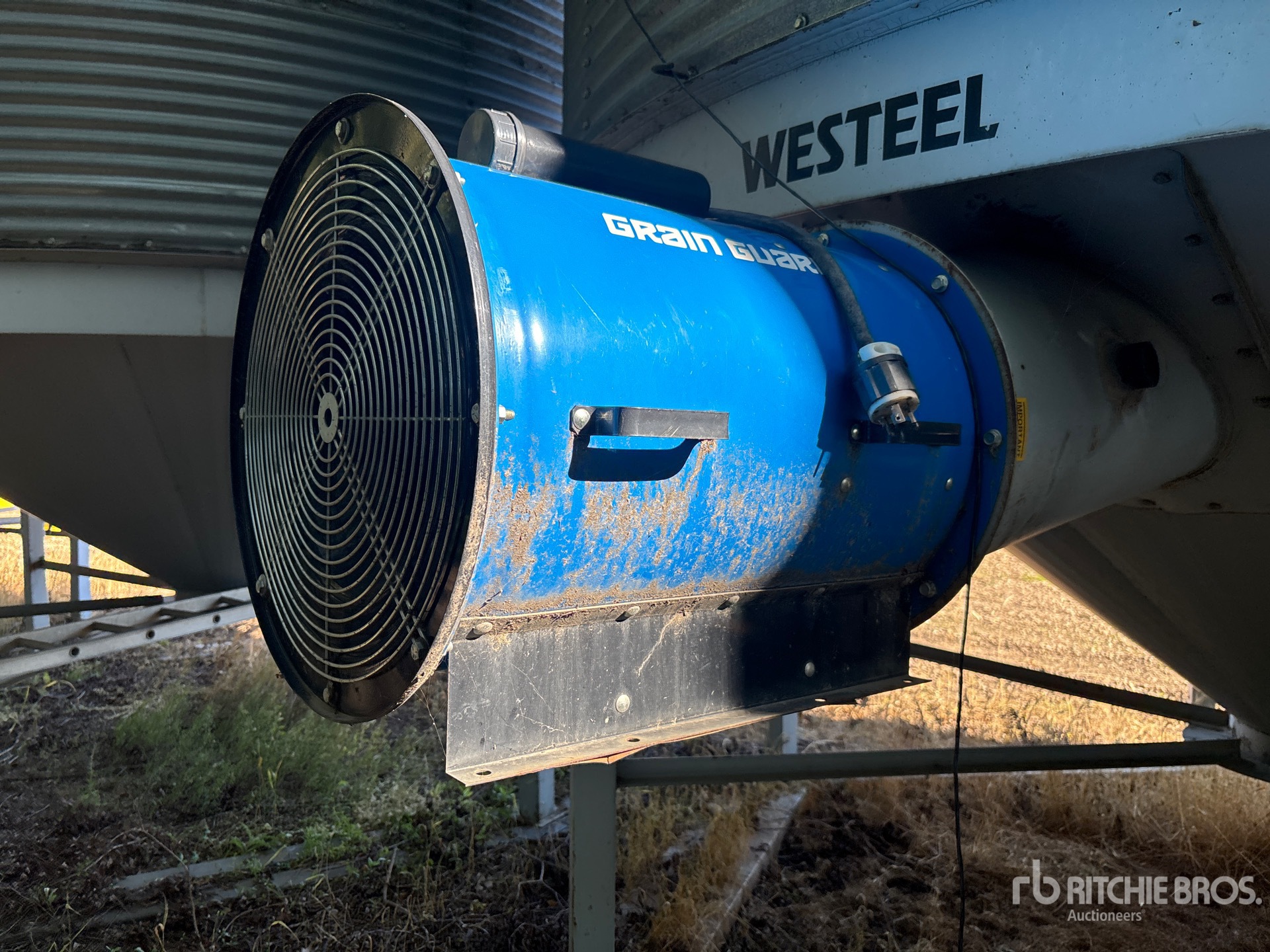 Westeel +/- 2100 BU 6 RING HOPPER