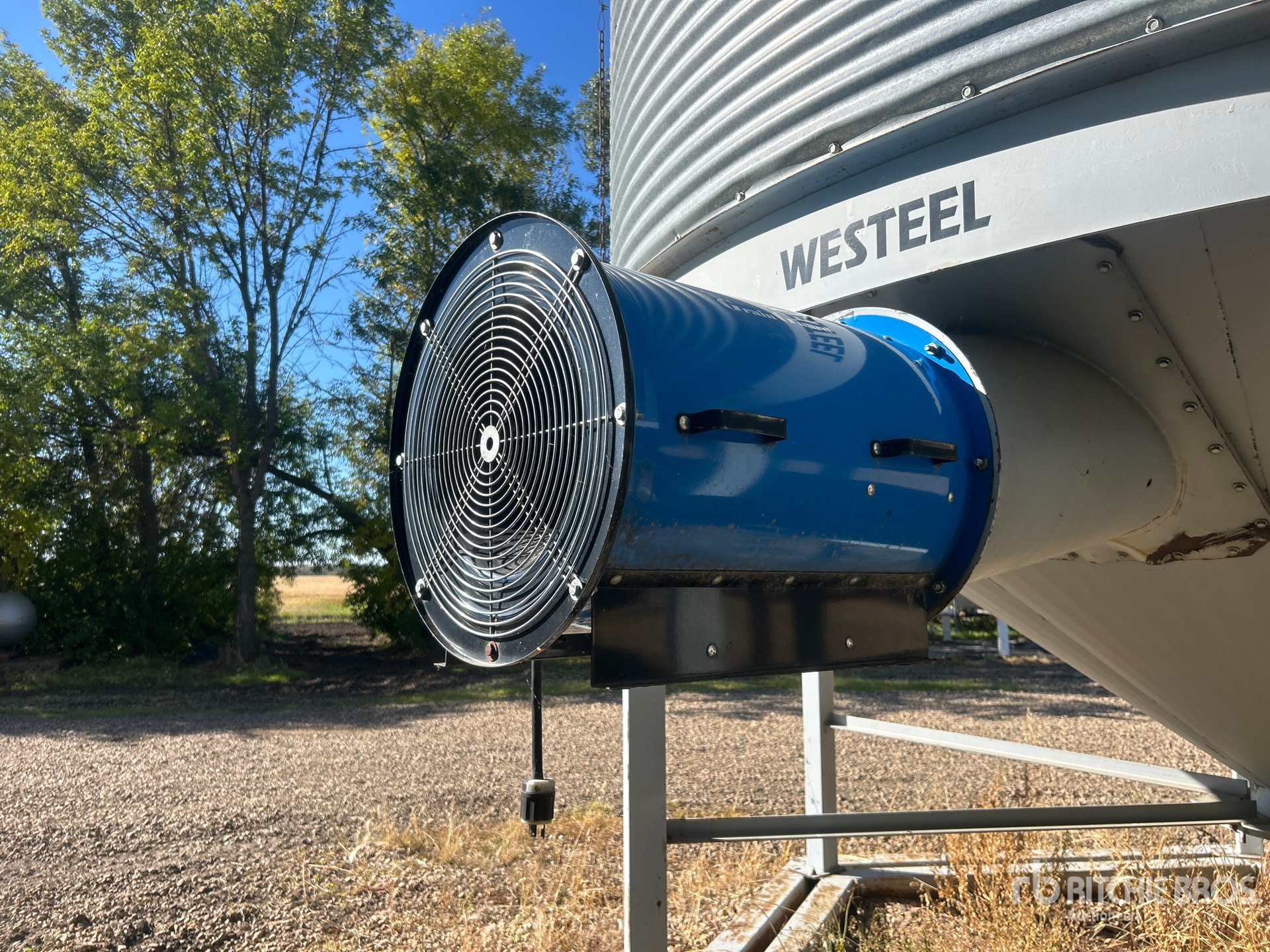 Westeel +/- 2100 BU 6 RING HOPPER