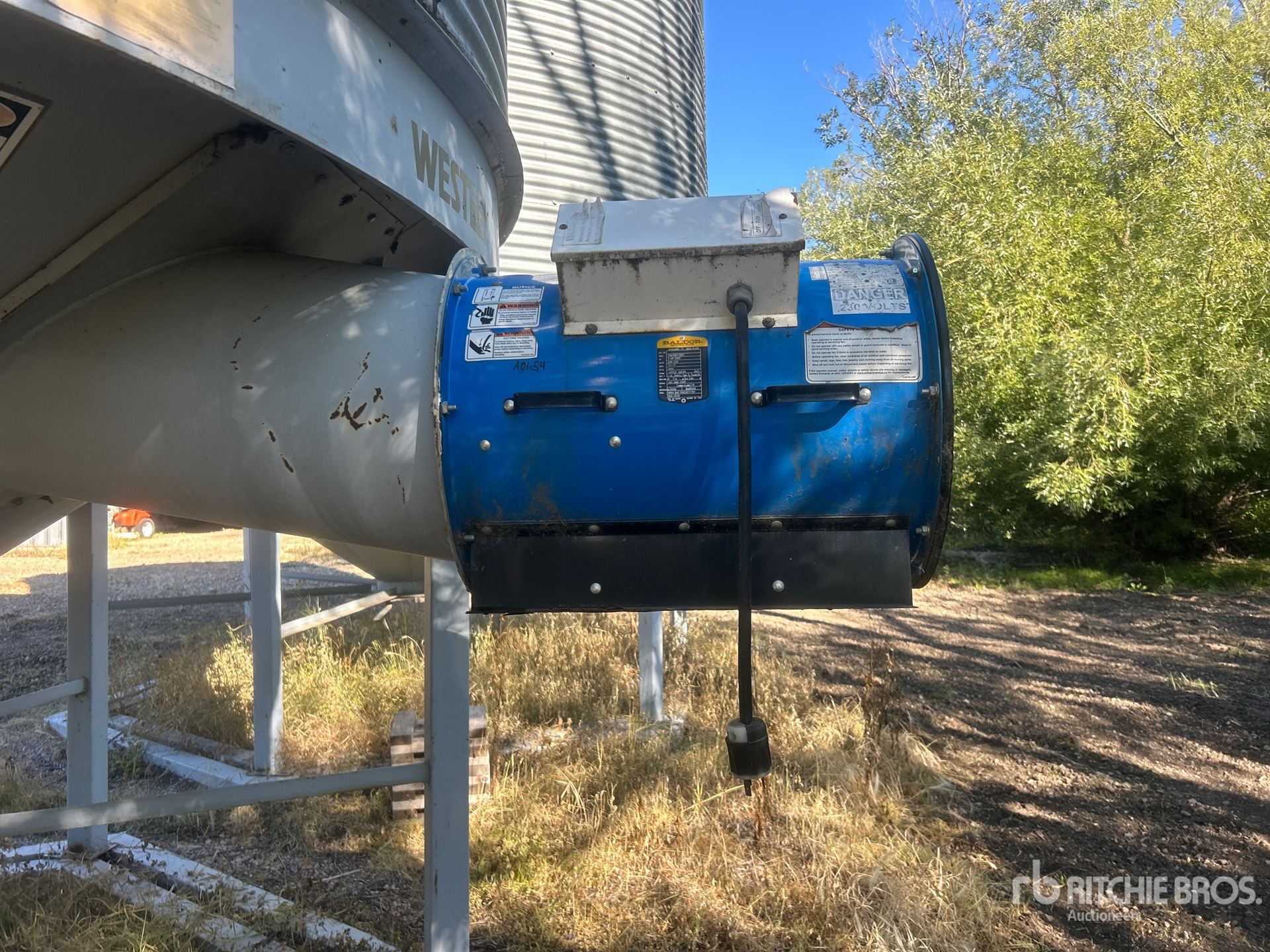 Westeel +/- 2100 BU 6 RING HOPPER