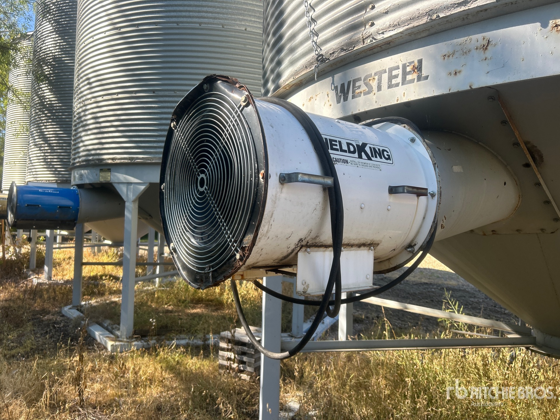 Westeel +/- 2100 BU 6 RING HOPPER
