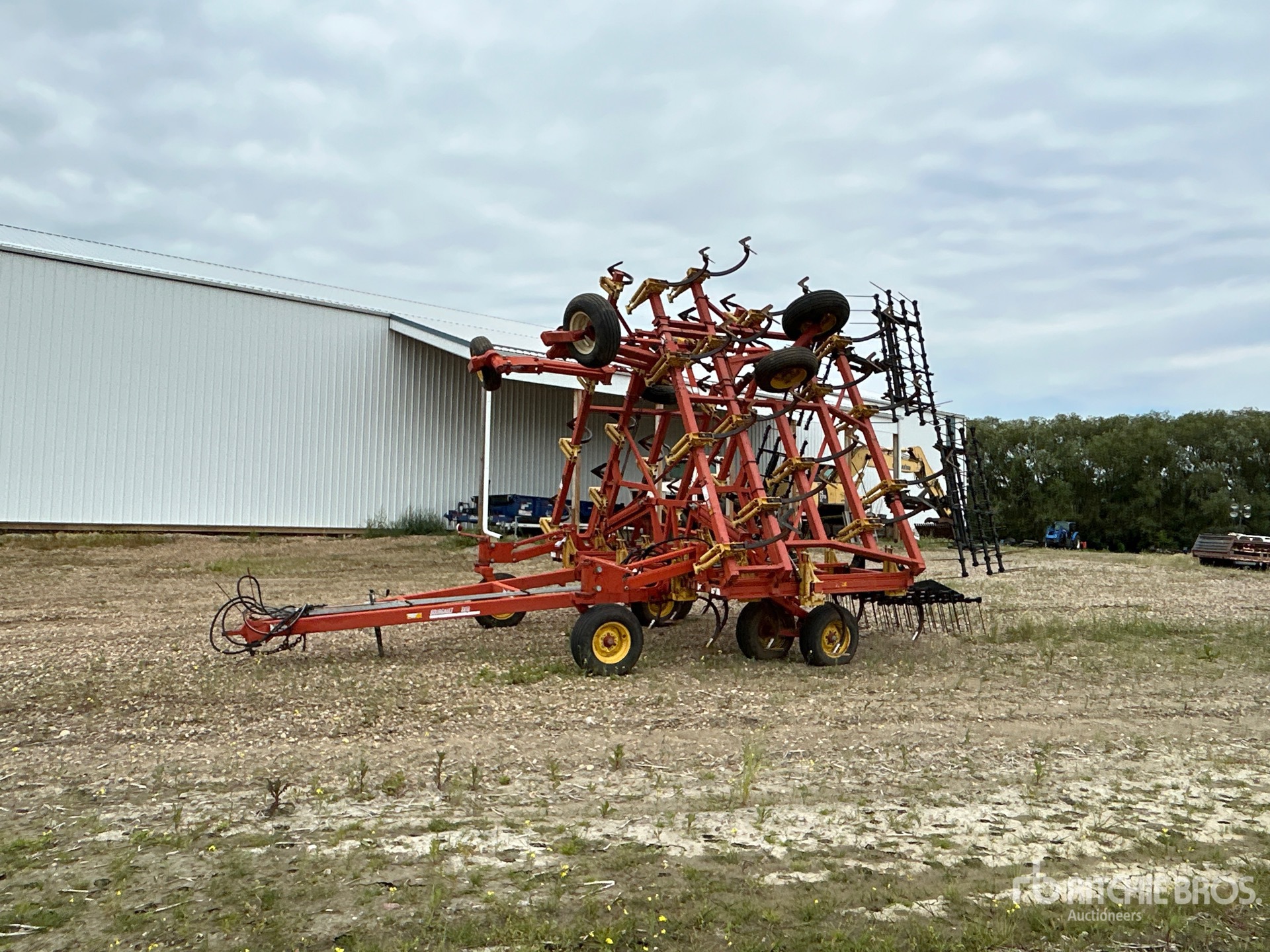 2008 Bourgault 8810