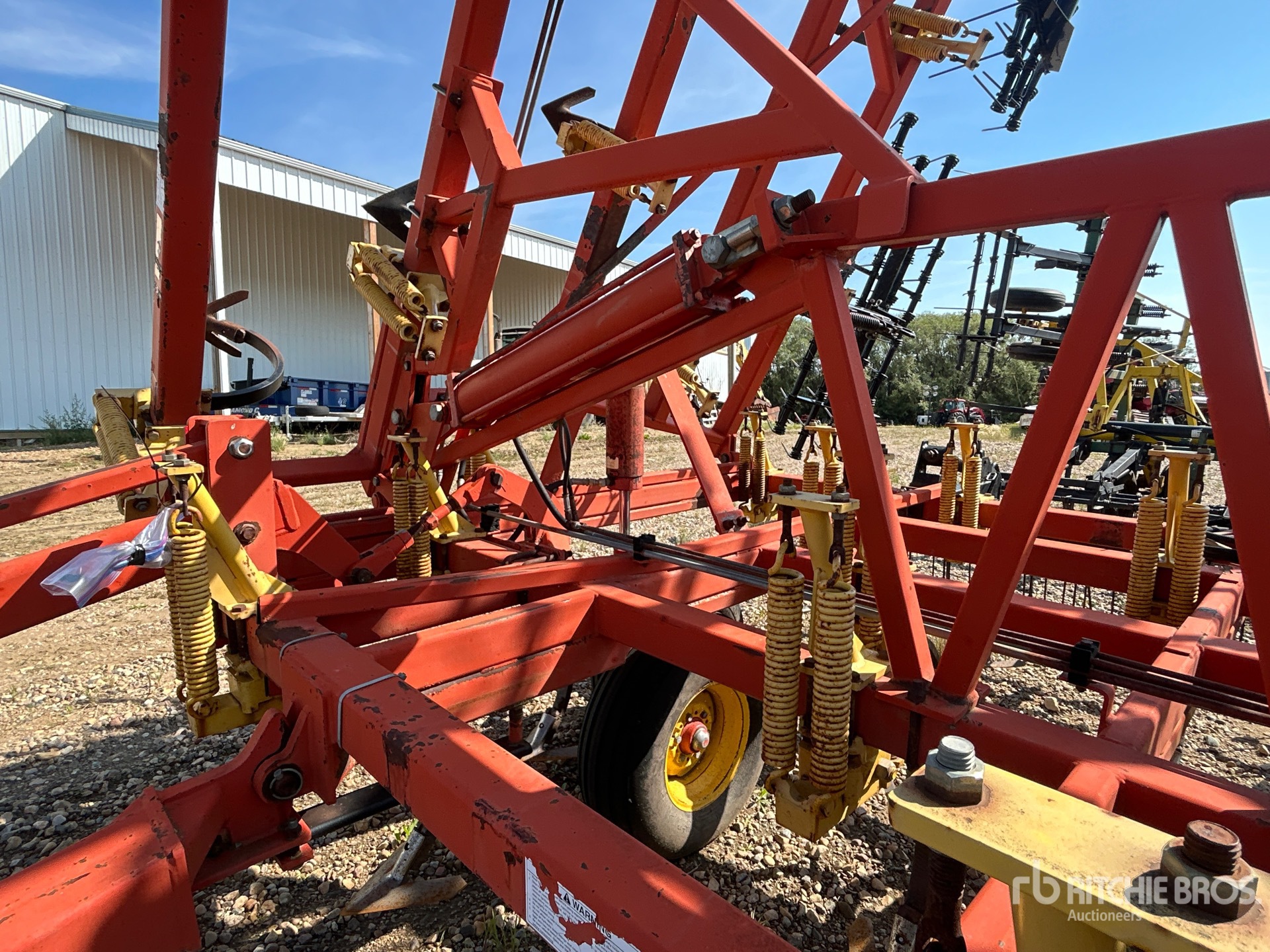2008 Bourgault 8810