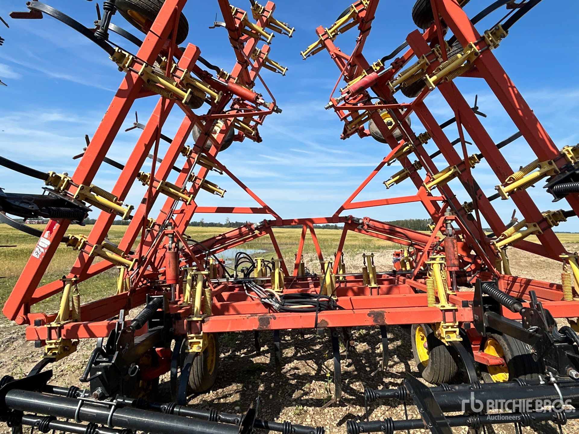 2008 Bourgault 8810