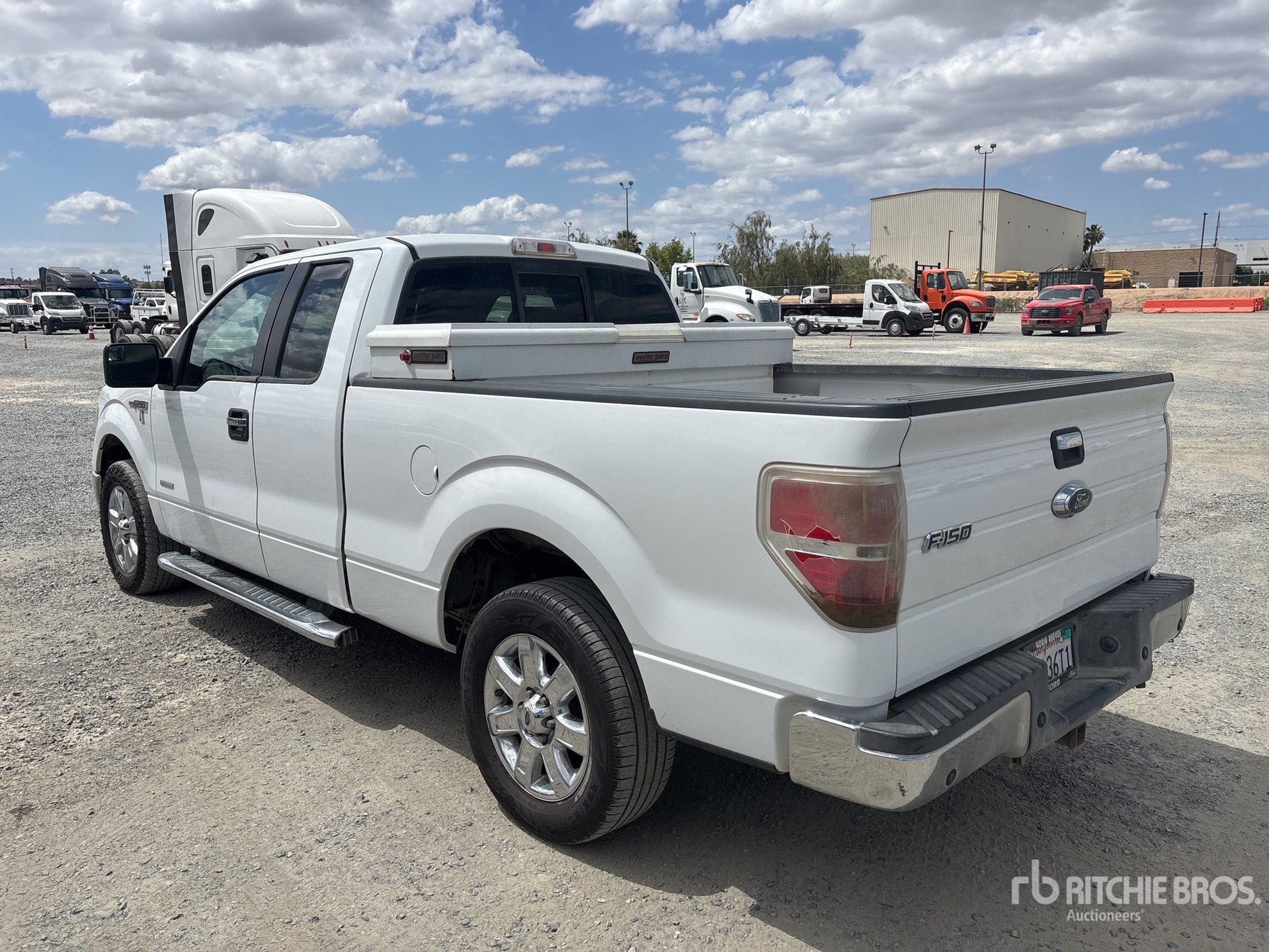 General Appearance with Picture, Left Rear Corner
