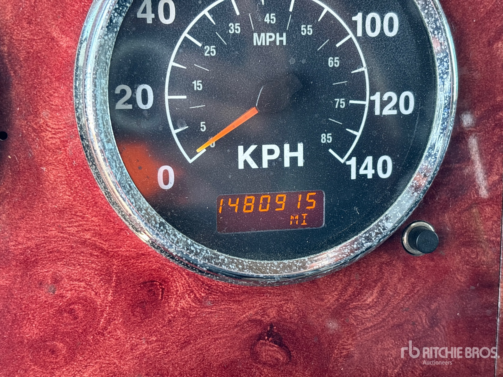 General Appearance with Hour Meter / Odometer