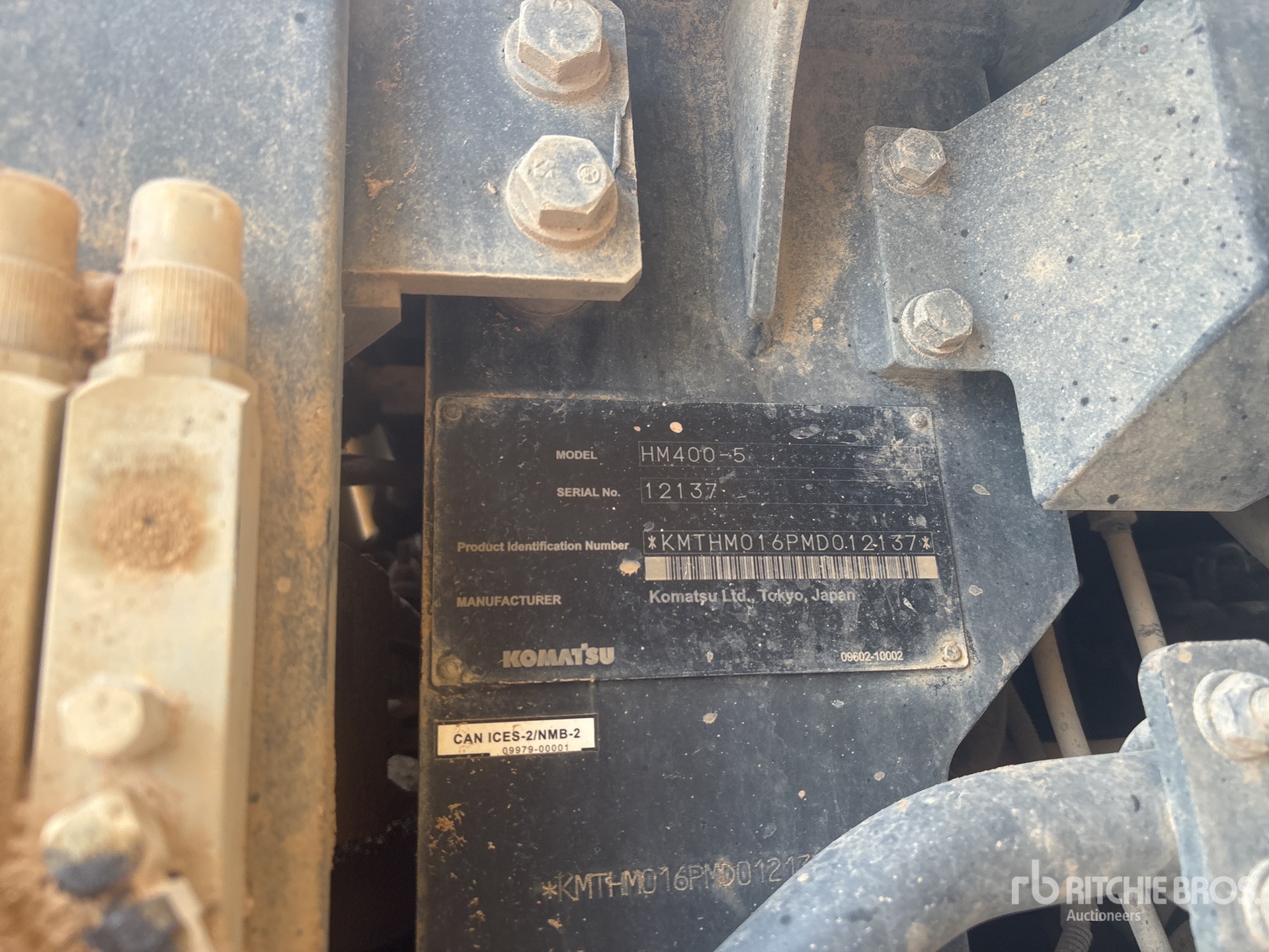 2022 Komatsu HM400-5